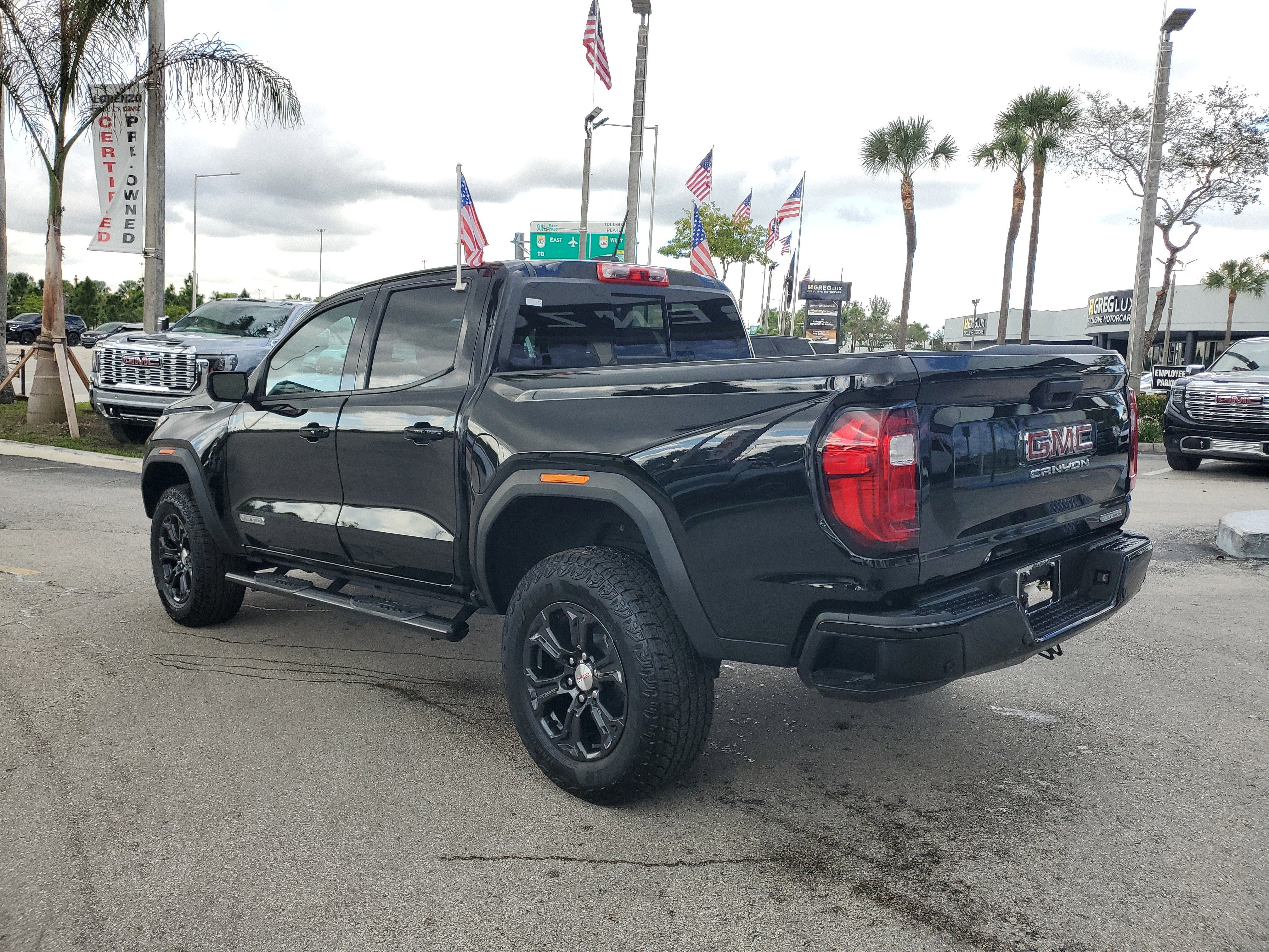 2024 GMC Canyon Elevation