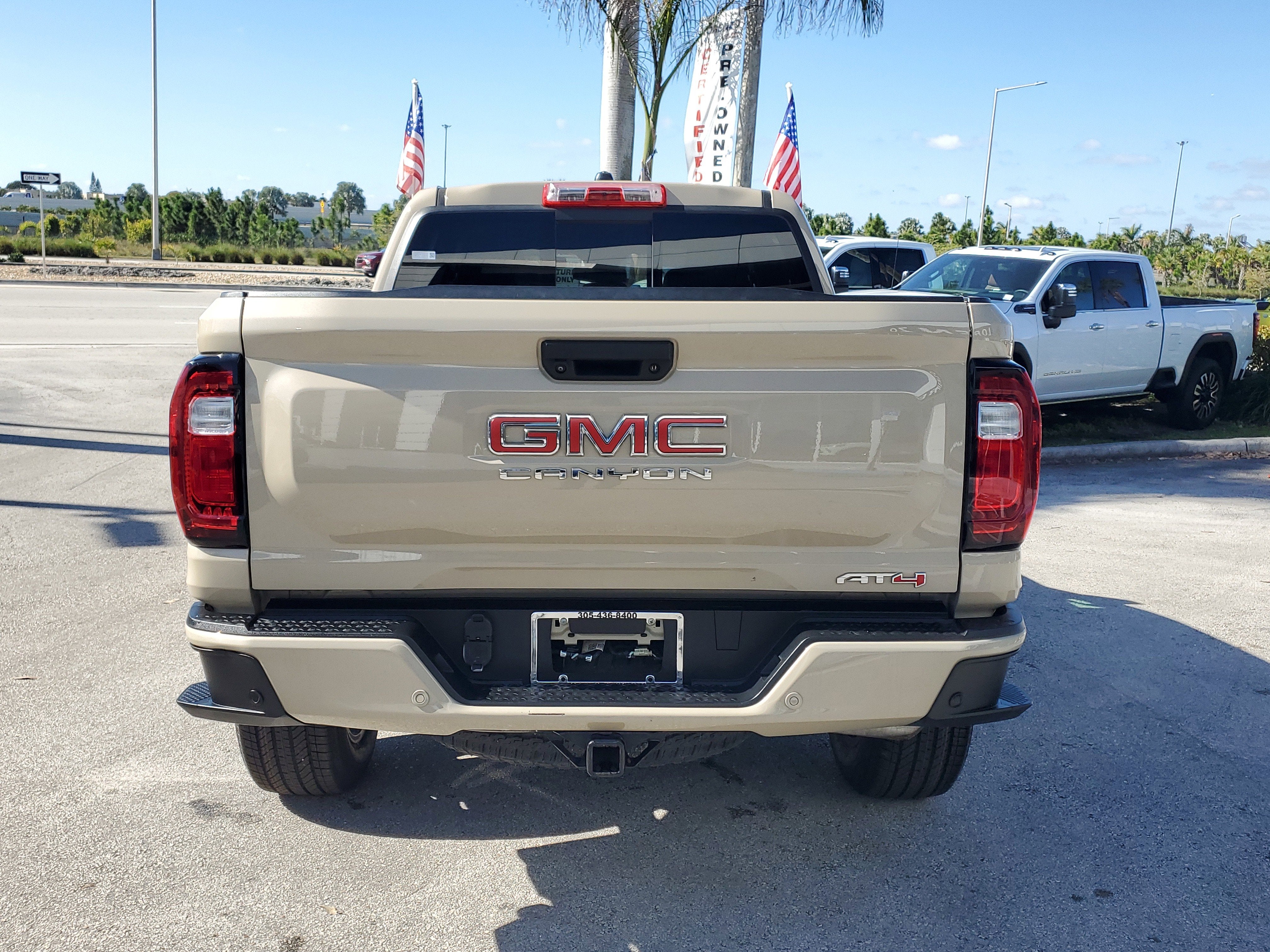 2023 GMC Canyon AT4
