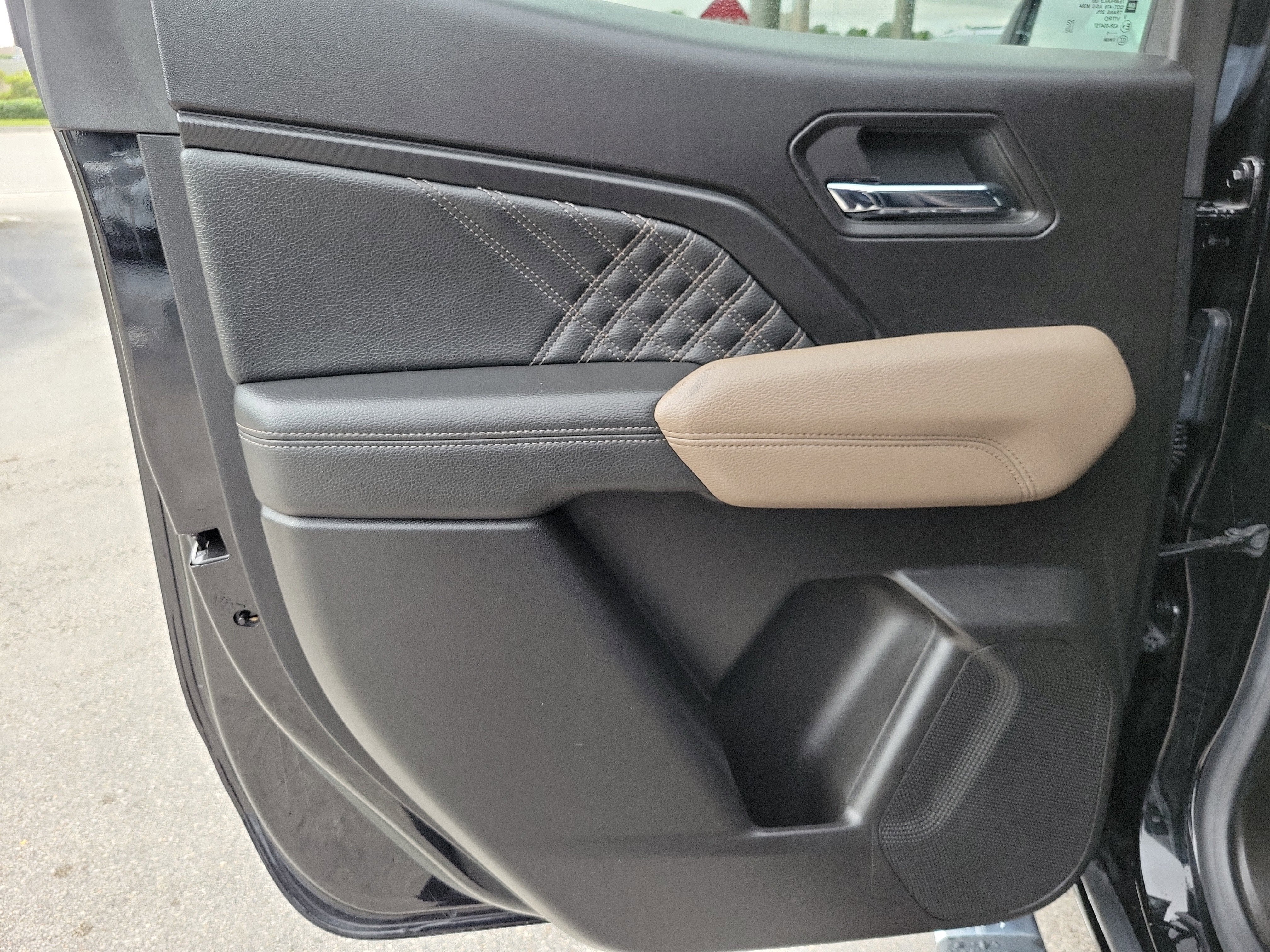 2023 GMC Canyon Denali