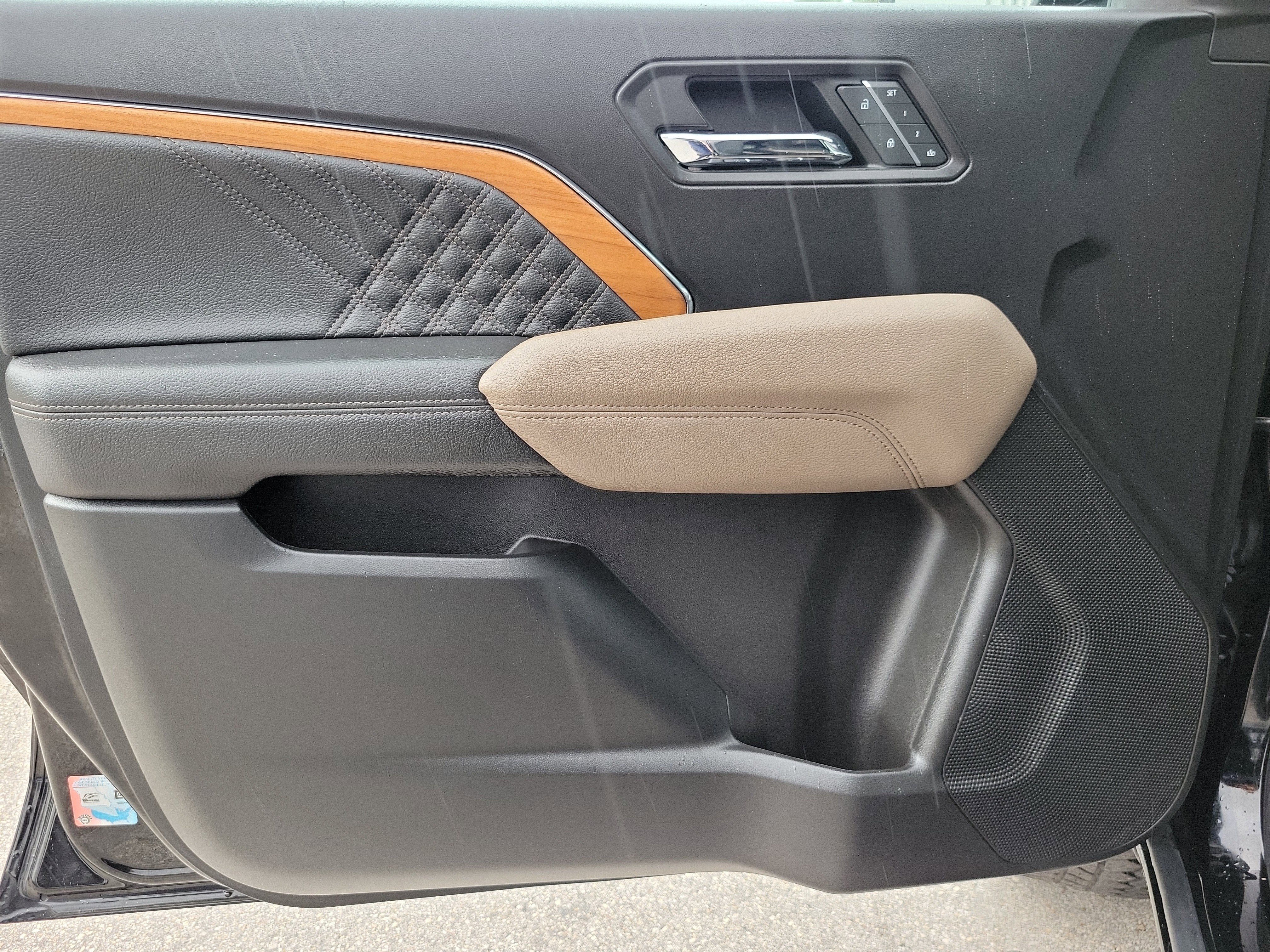 2023 GMC Canyon Denali