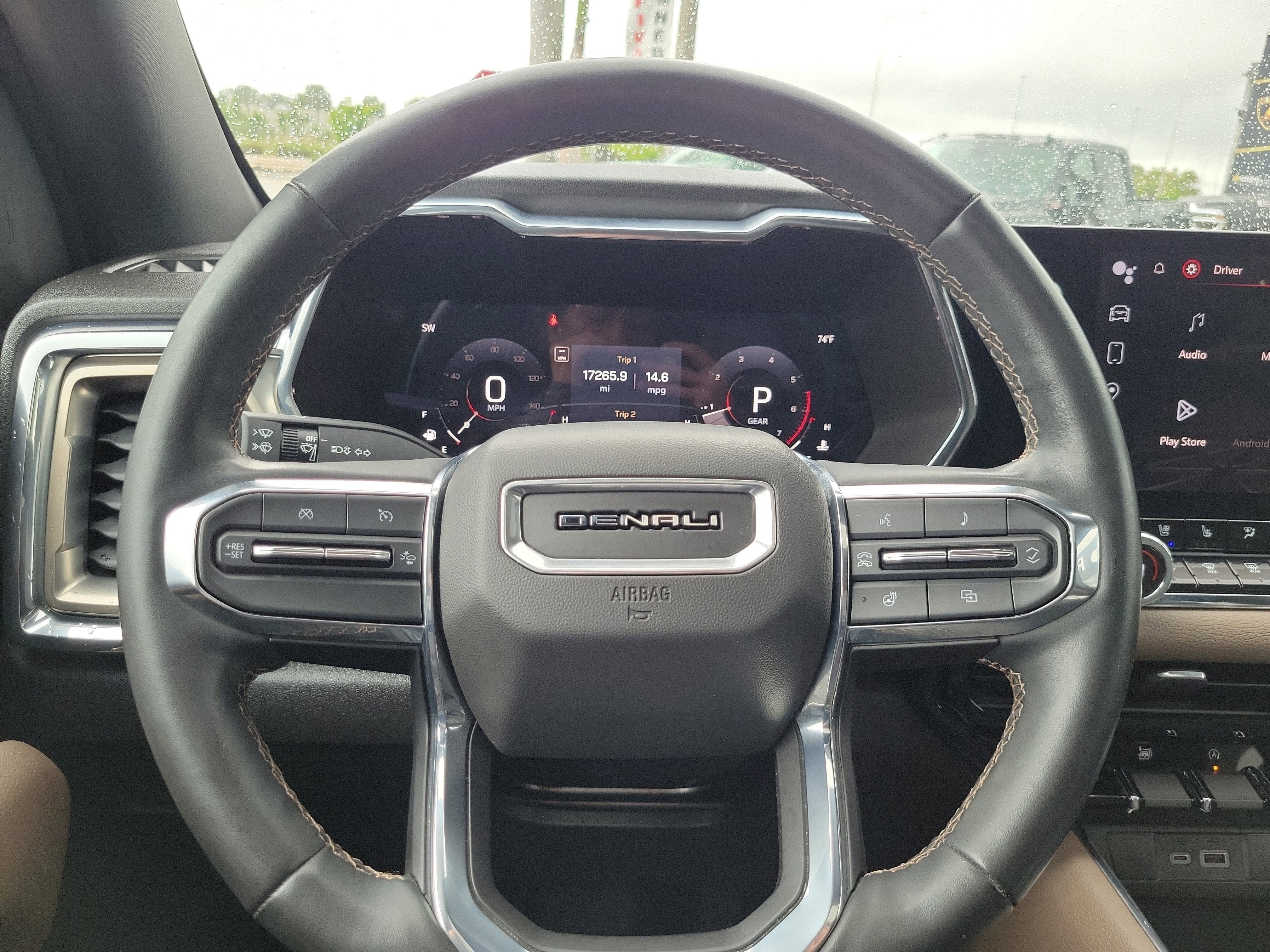 2023 GMC Canyon Denali