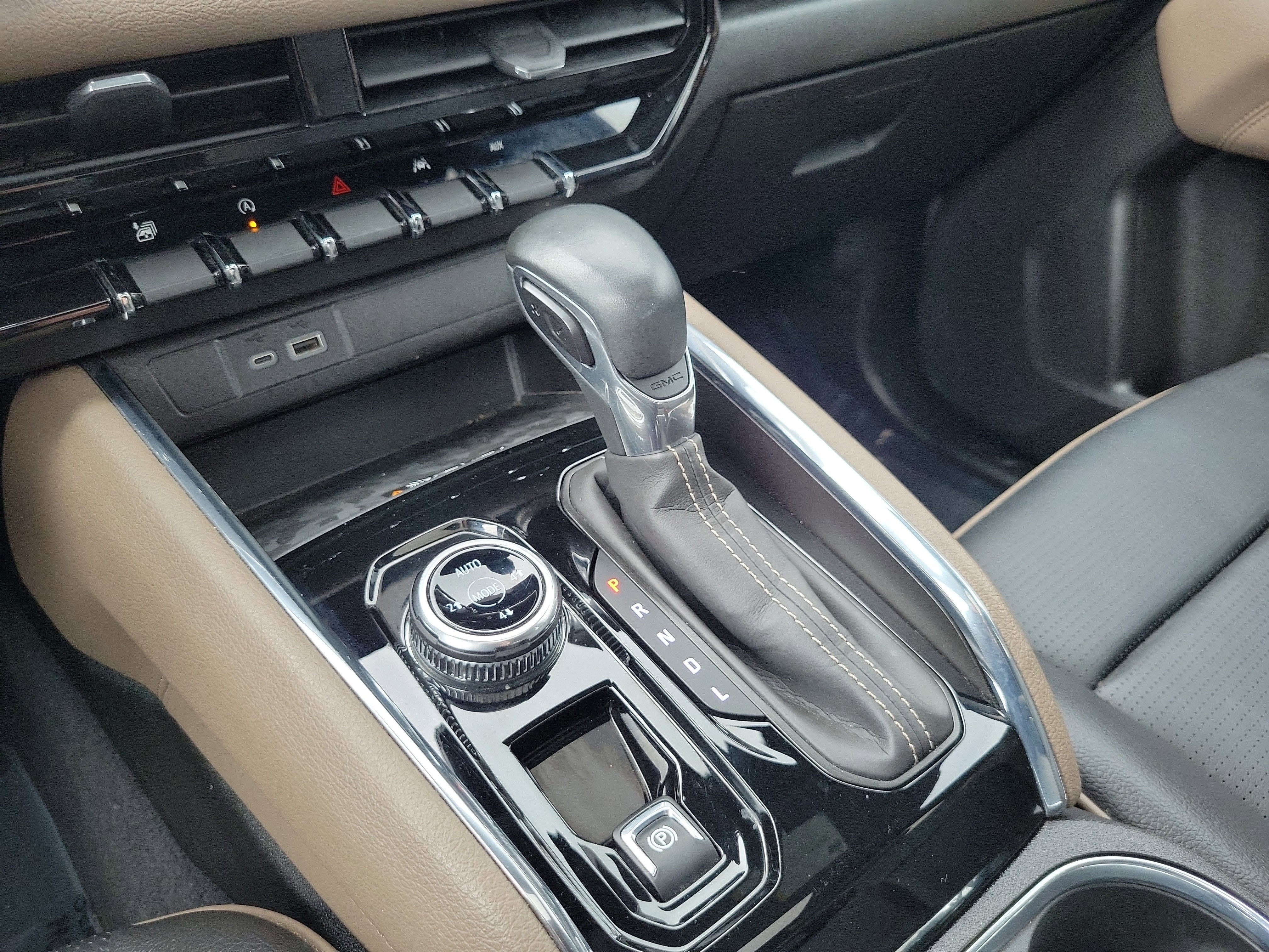 2023 GMC Canyon Denali