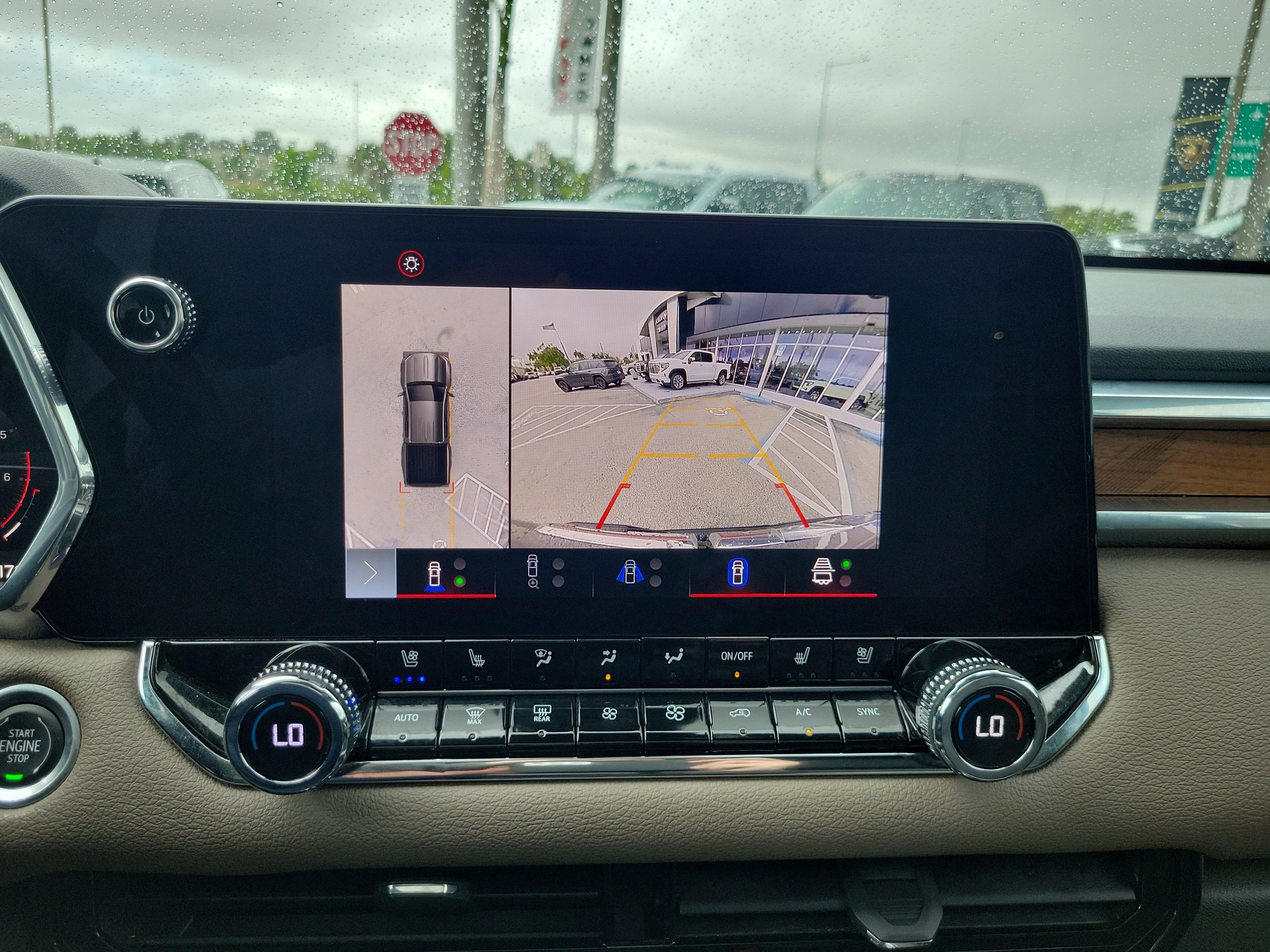 2023 GMC Canyon Denali