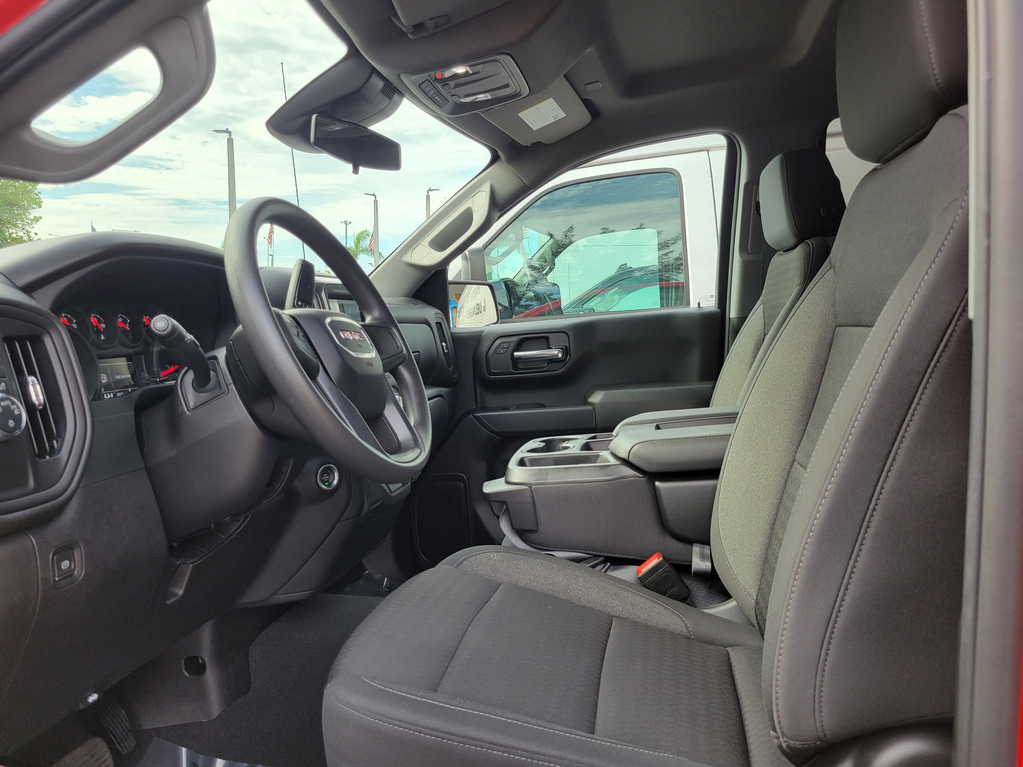 2024 GMC Sierra 1500 Pro