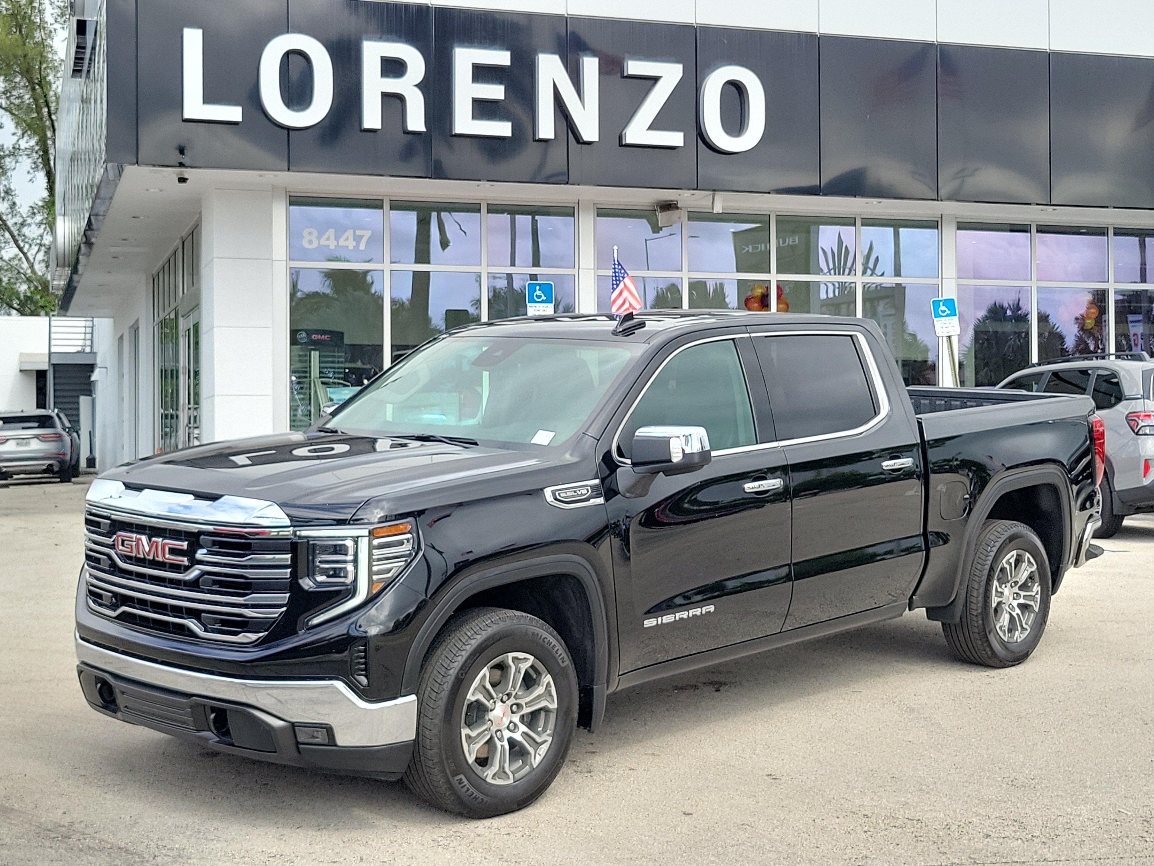 2026 GMC Sierra 1500 SLT