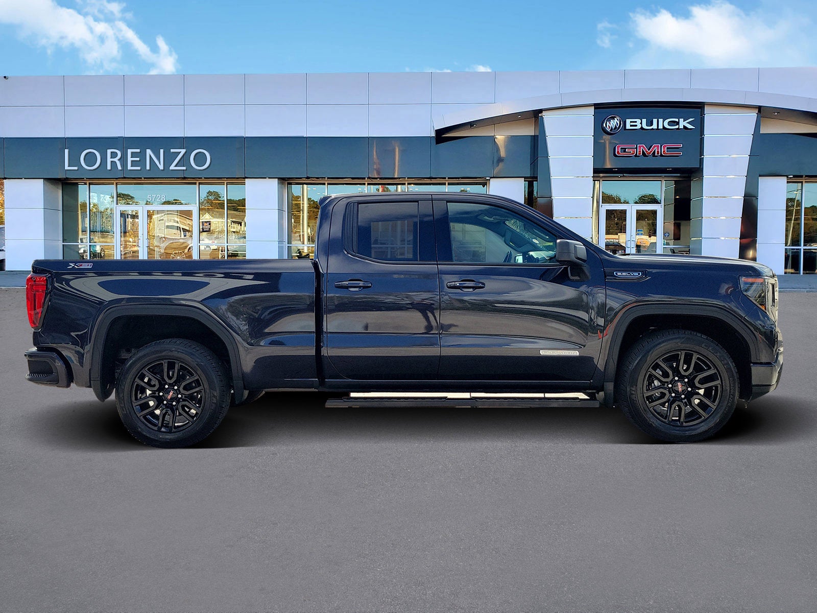 2023 GMC Sierra 1500 Elevation