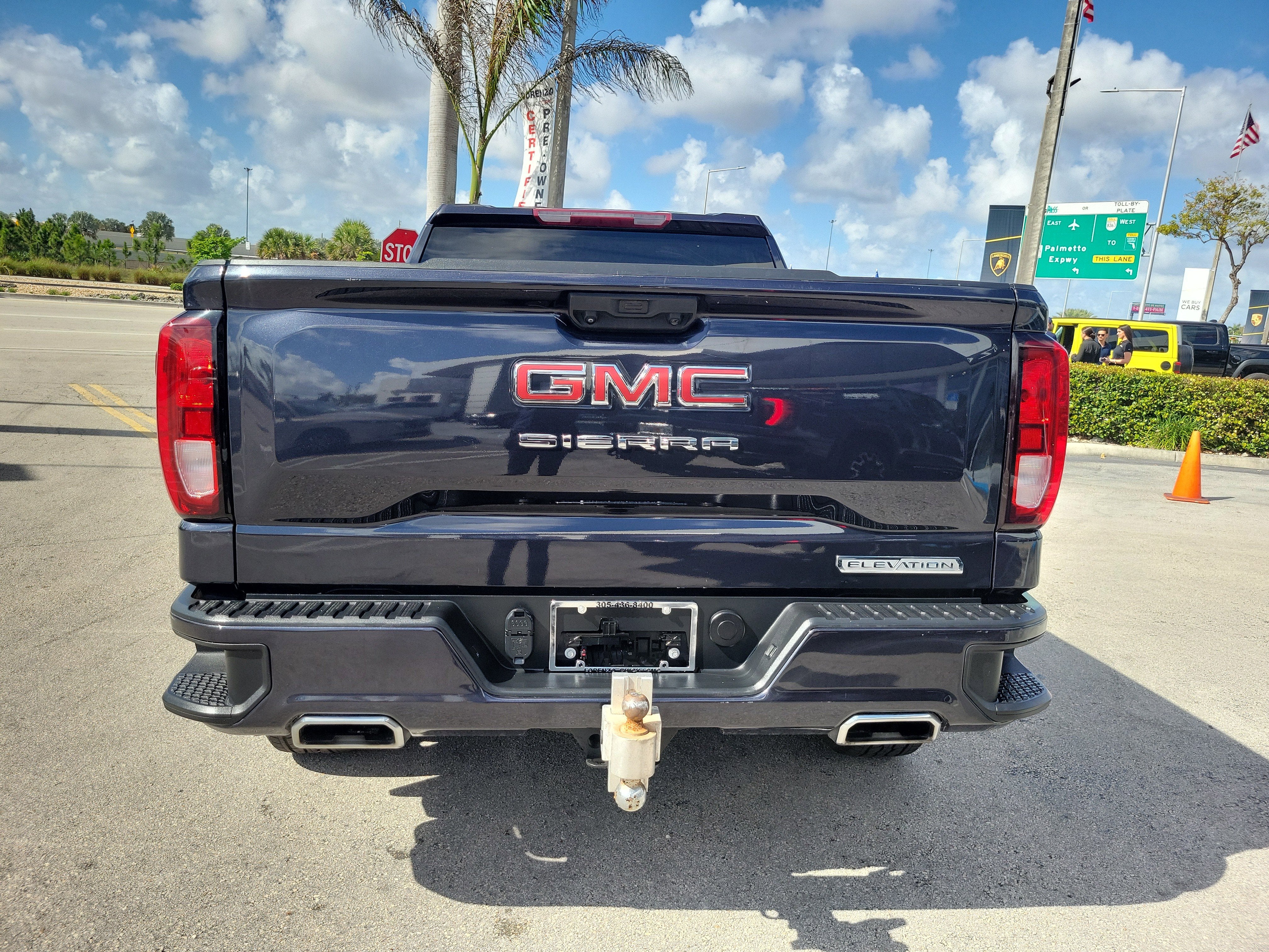 2023 GMC Sierra 1500 Elevation