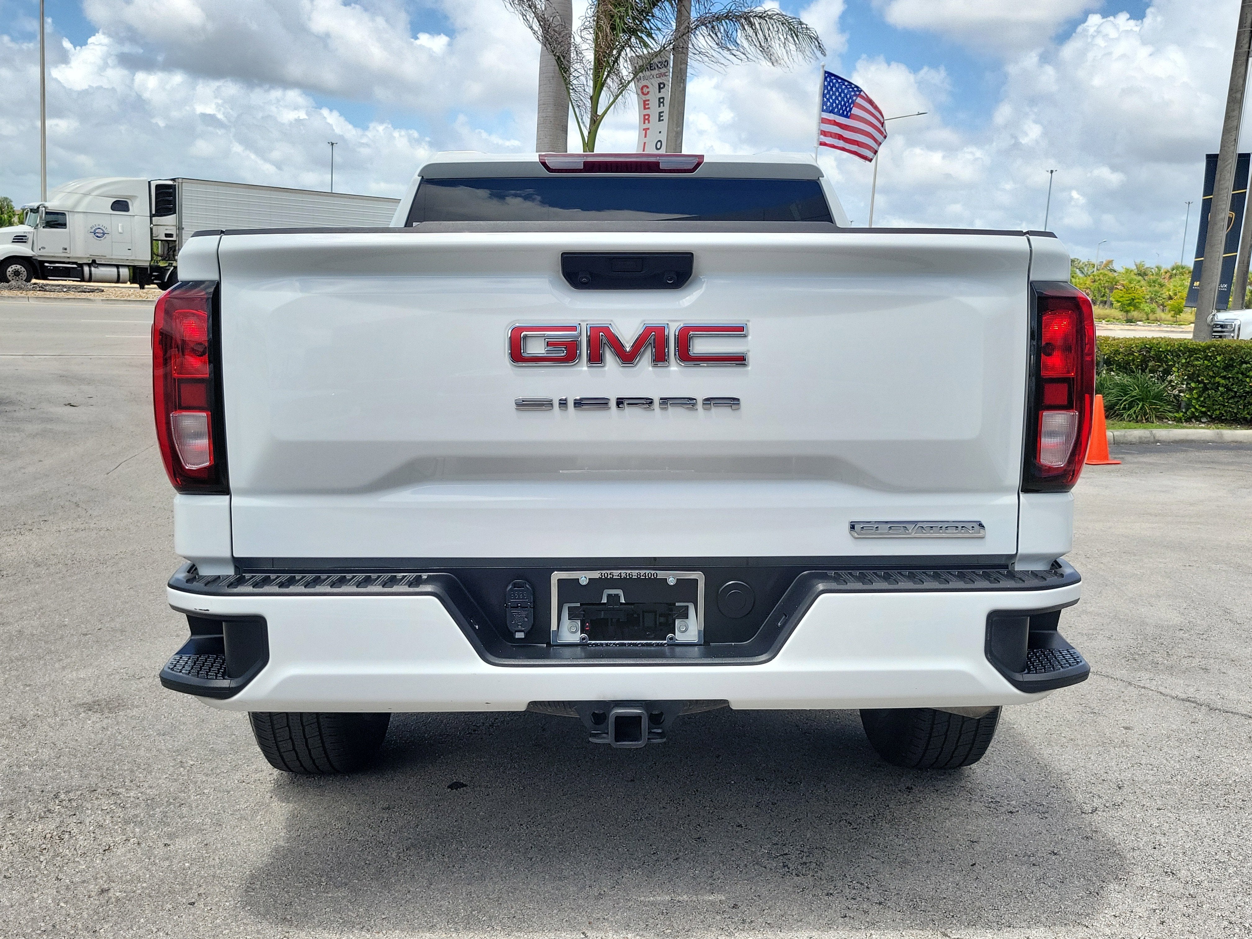2024 GMC Sierra 1500 Elevation