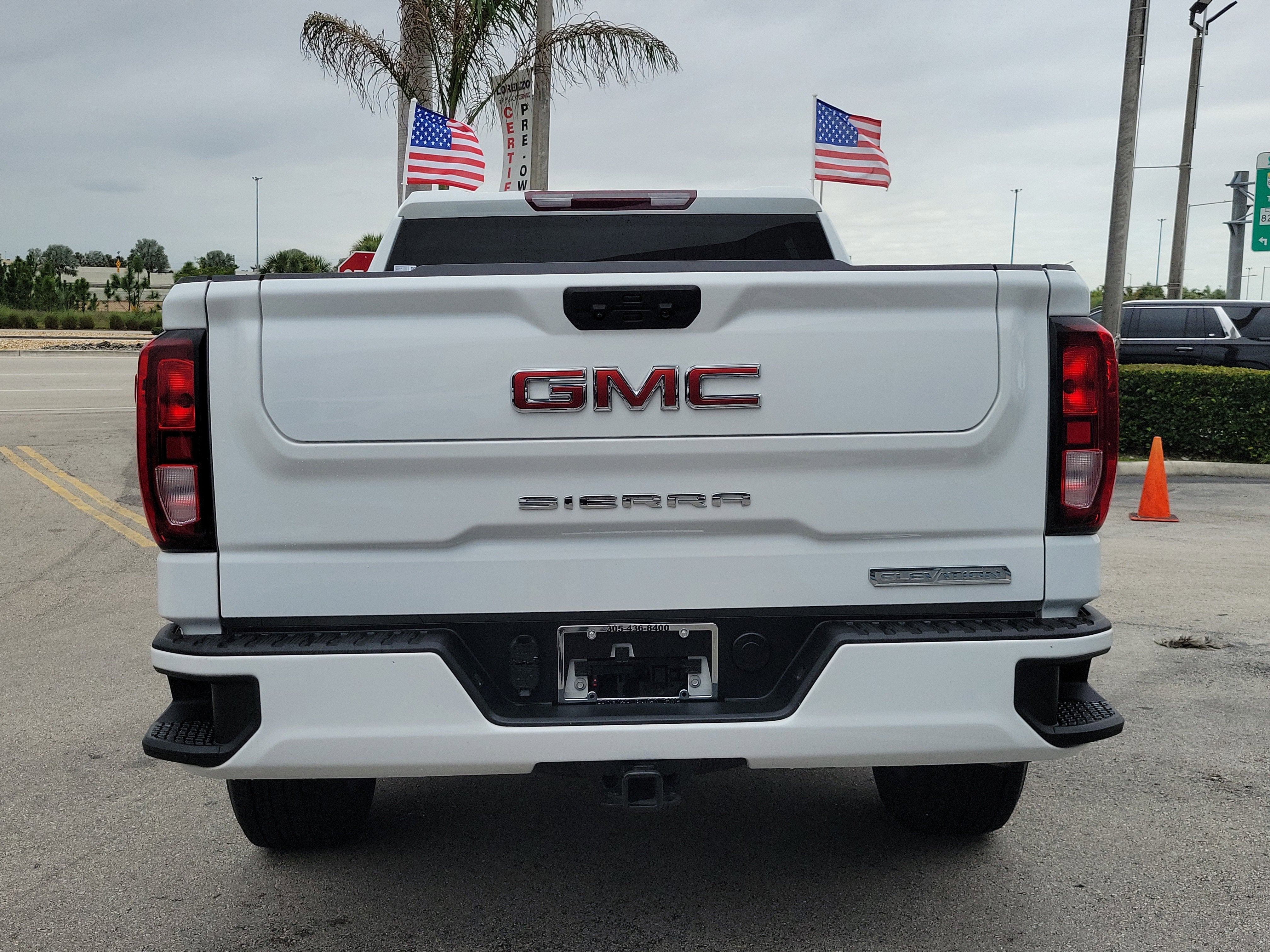 2023 GMC Sierra 1500 Elevation