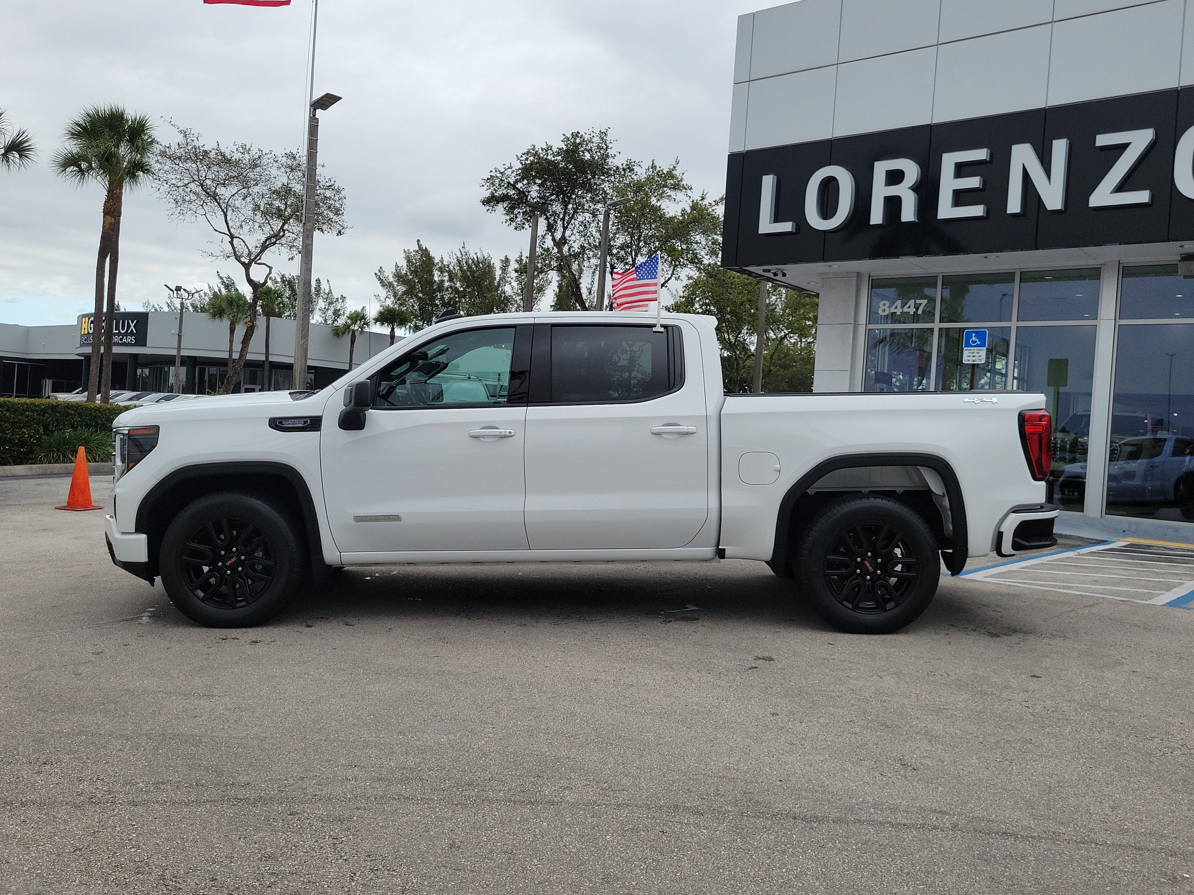 2023 GMC Sierra 1500 Elevation