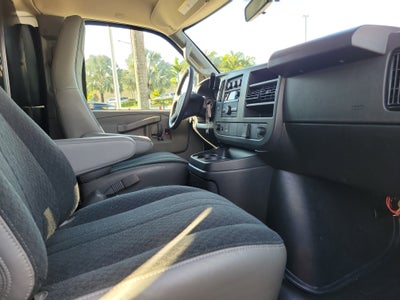 2024 GMC Savana Cargo 2500 Work Van