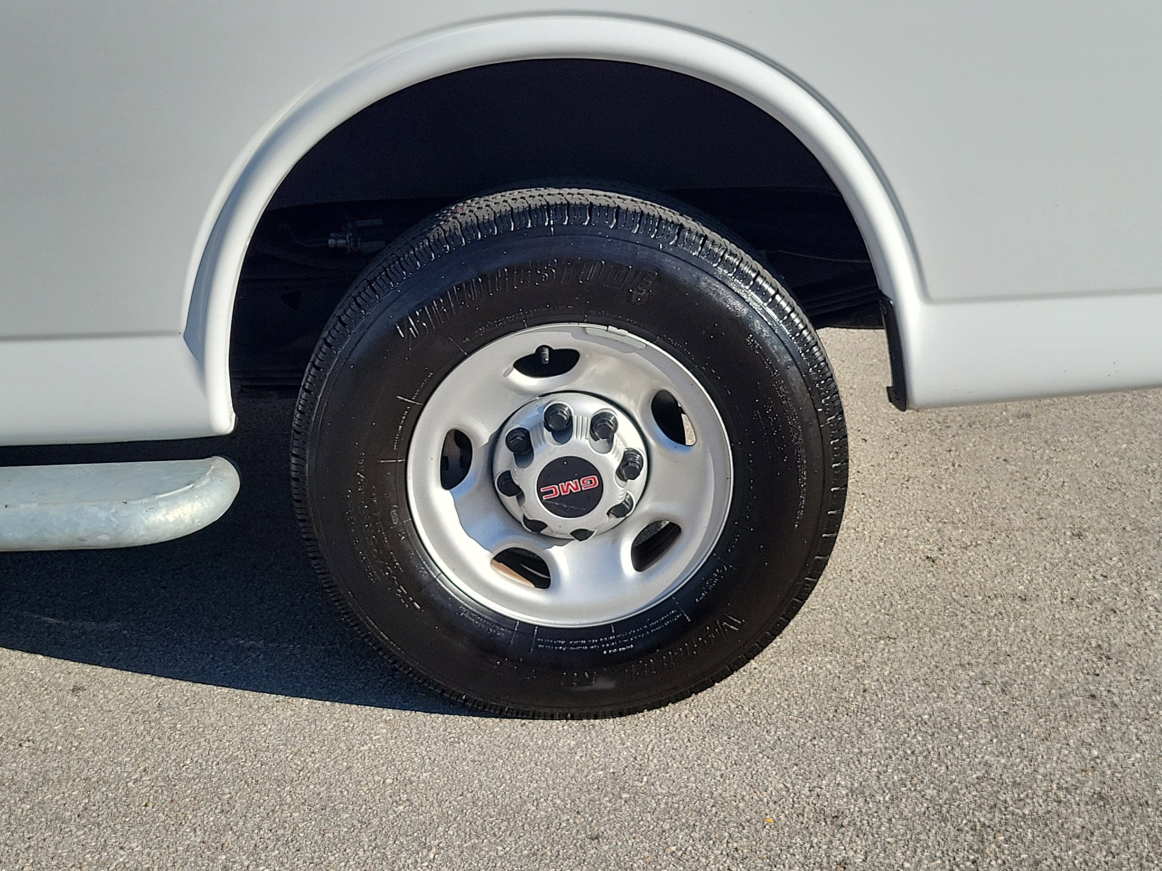 2024 GMC Savana Cargo 2500 Work Van