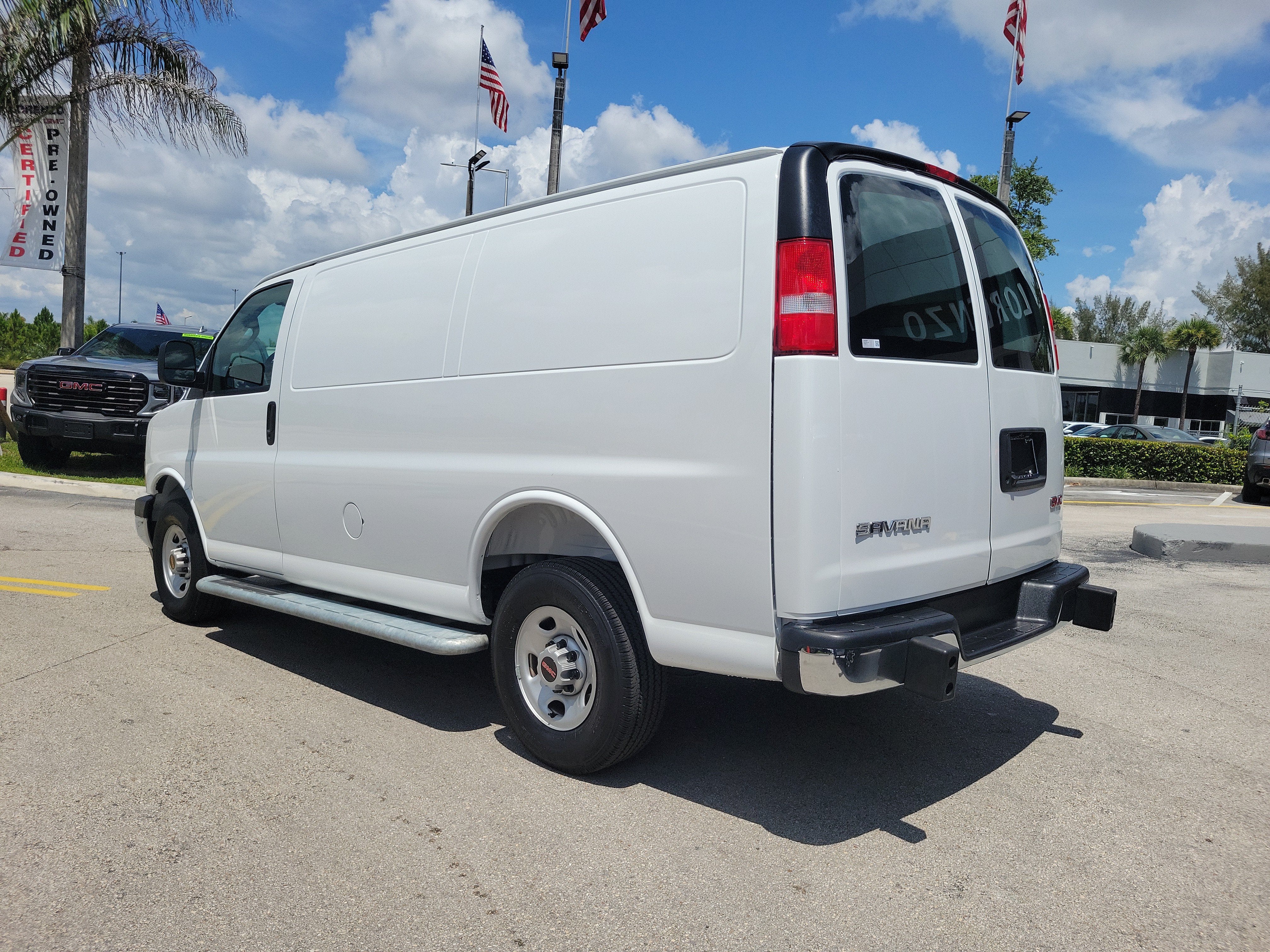 2025 GMC Savana Cargo Work Van