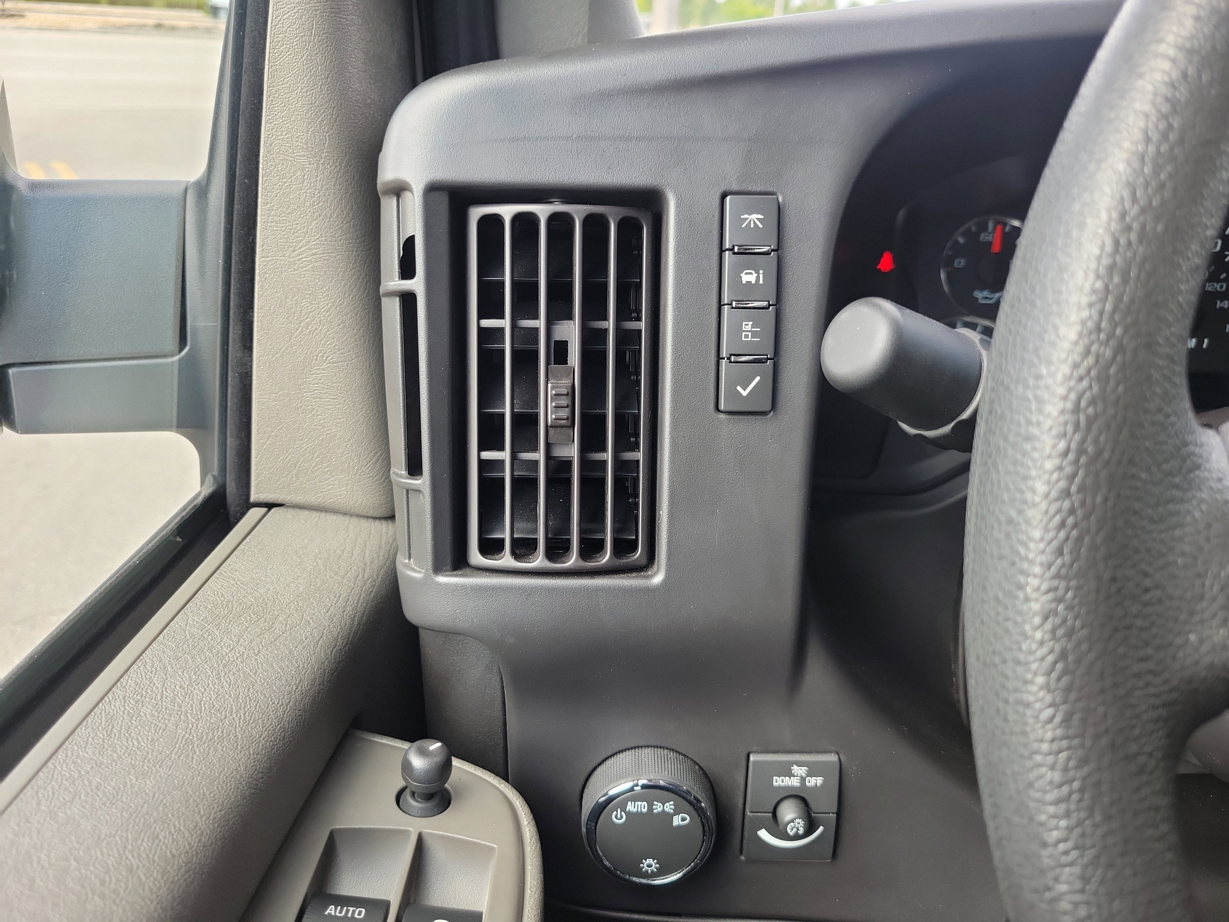 2024 GMC Savana Cargo 2500 Work Van