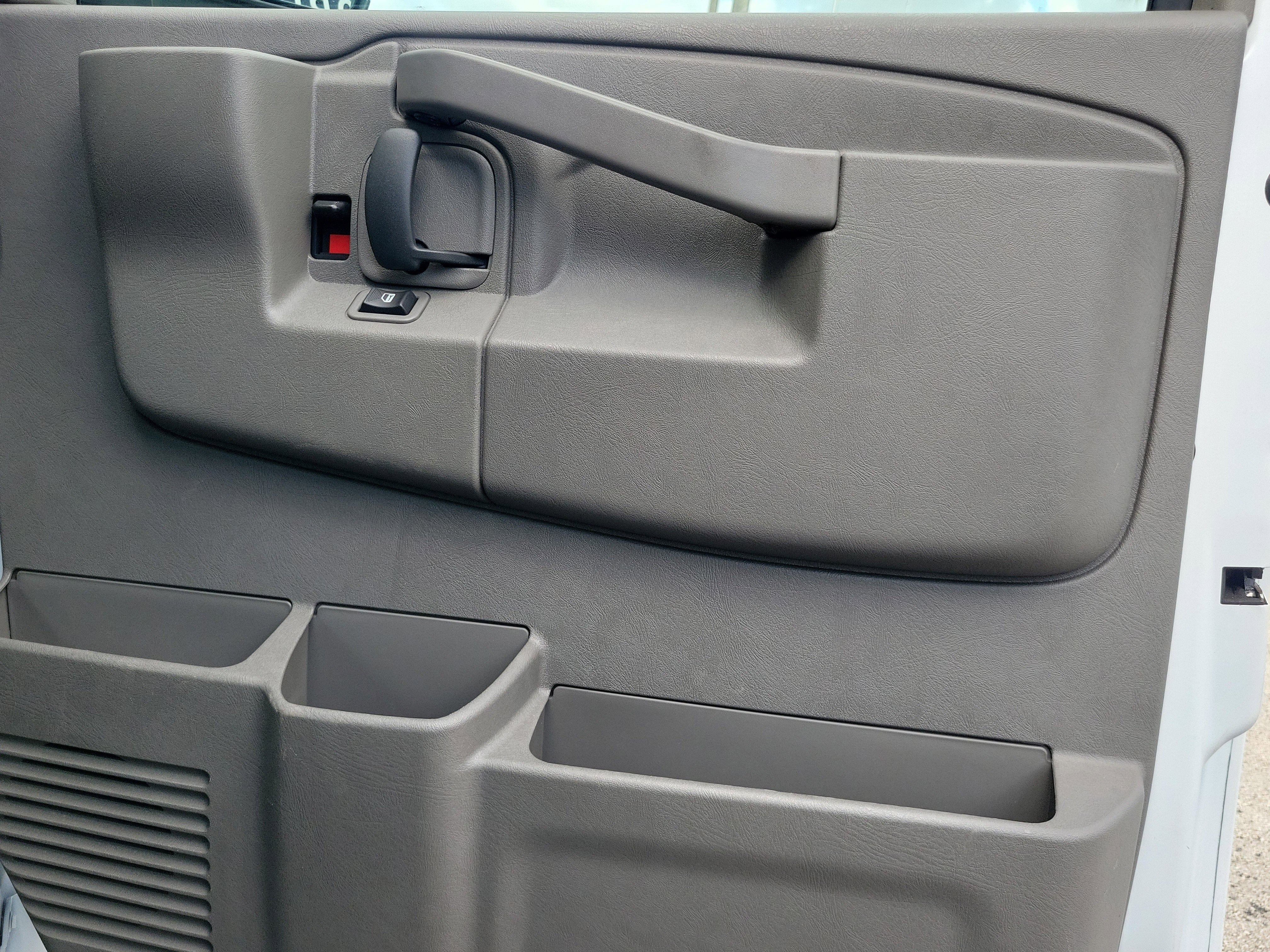 2024 GMC Savana Cargo 2500 Work Van