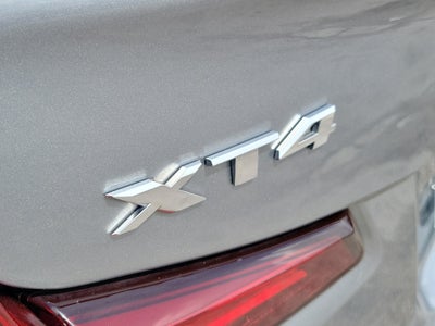 2024 Cadillac XT4 Luxury