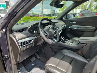2023 Cadillac XT4 FWD Premium Luxury