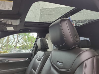 2022 Cadillac XT6 Luxury