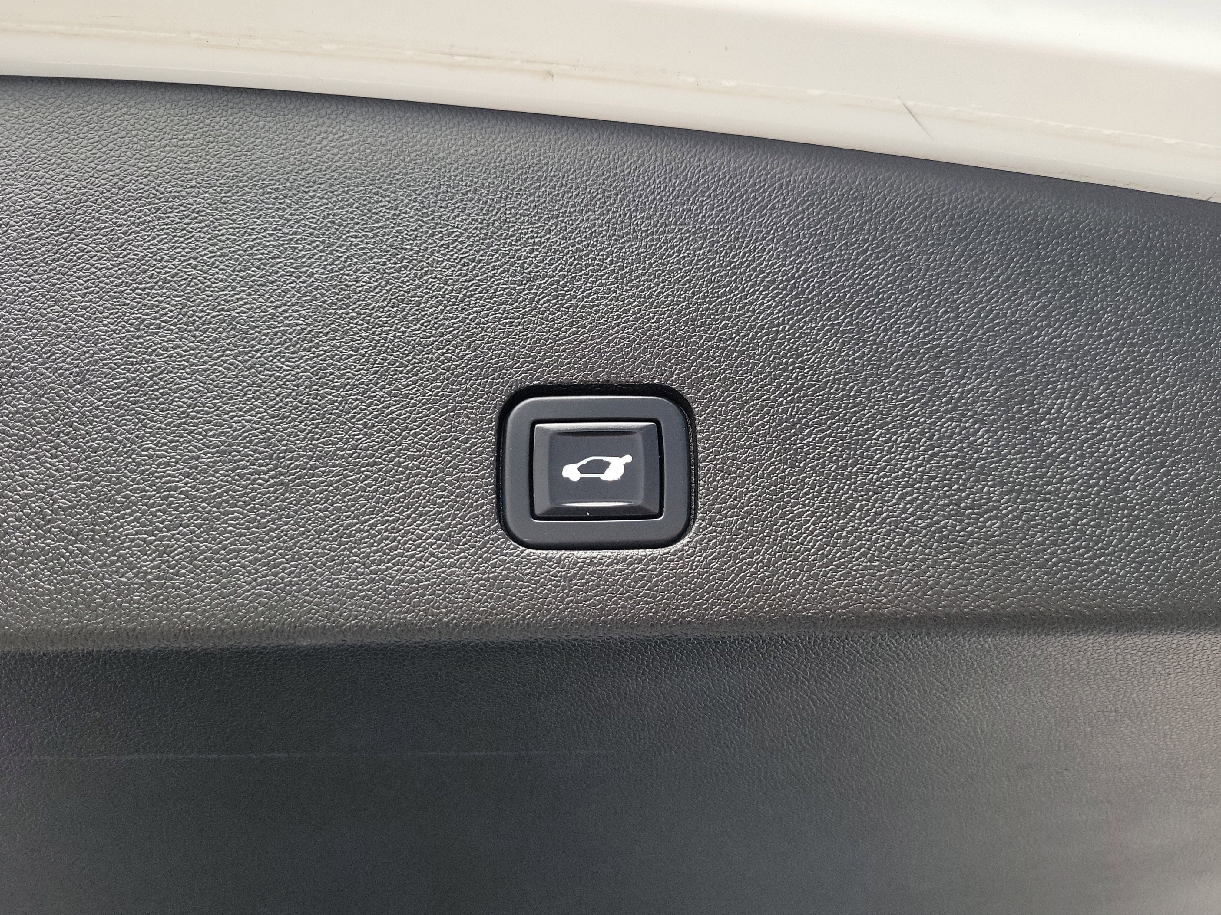 2022 Cadillac XT6 Luxury