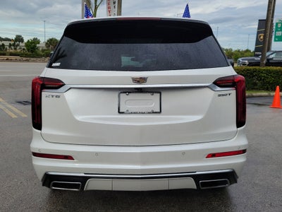 2022 Cadillac XT6 Luxury