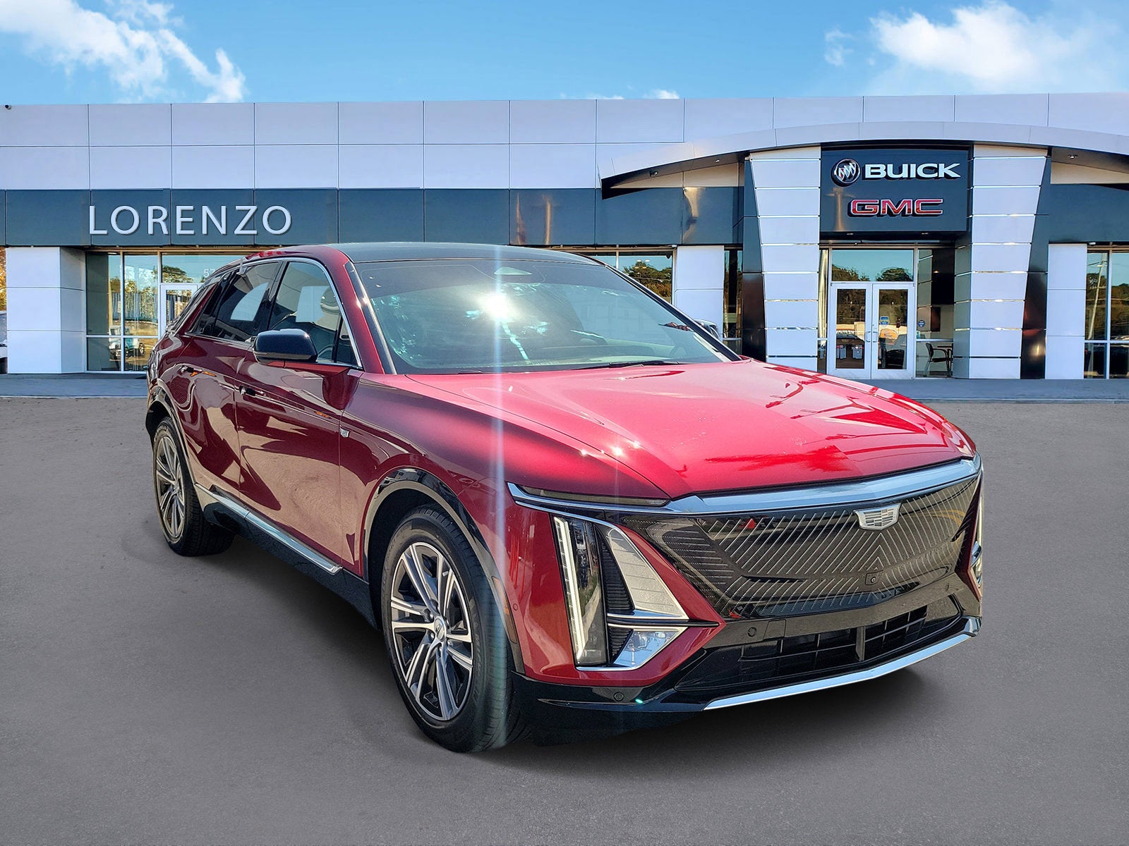 2024 Cadillac LYRIQ Luxury 1