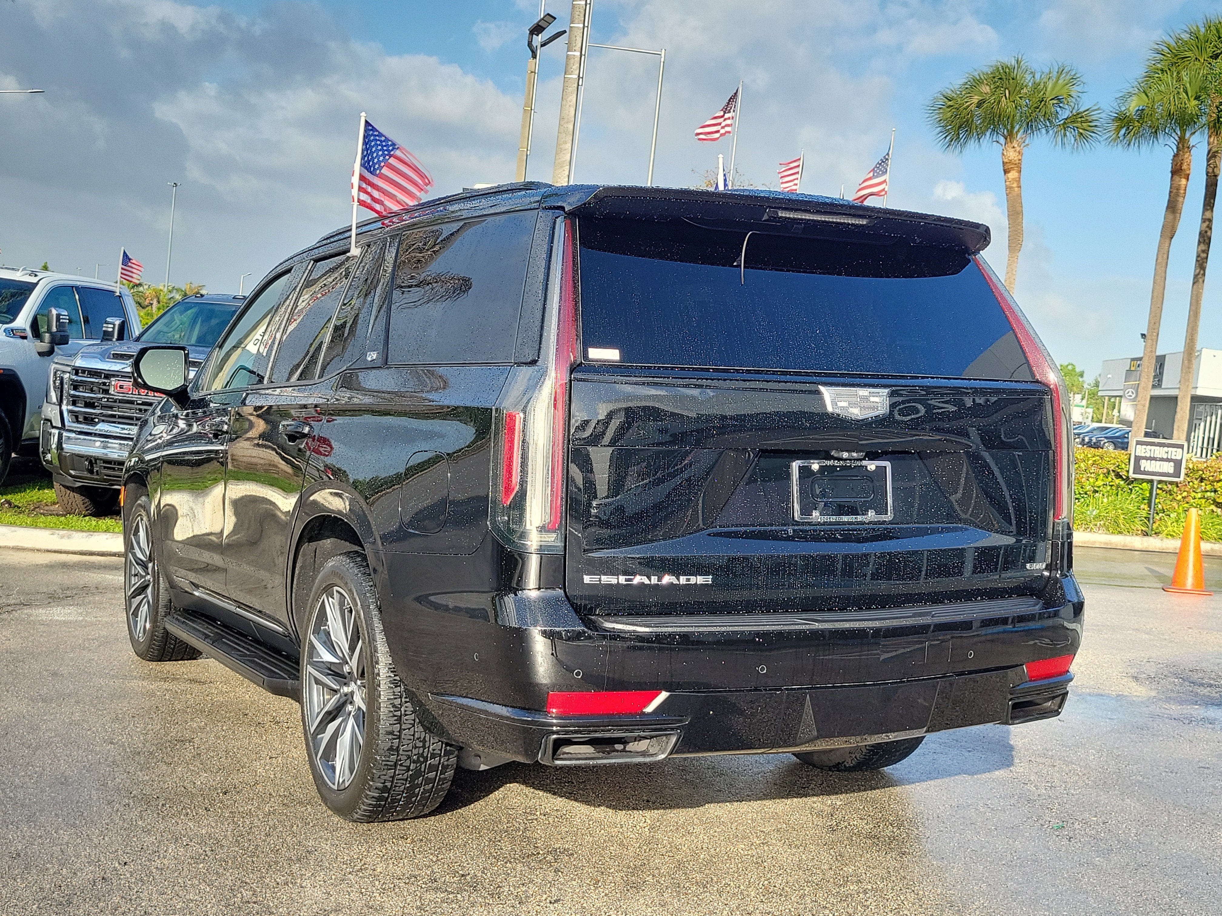 2021 Cadillac Escalade Sport