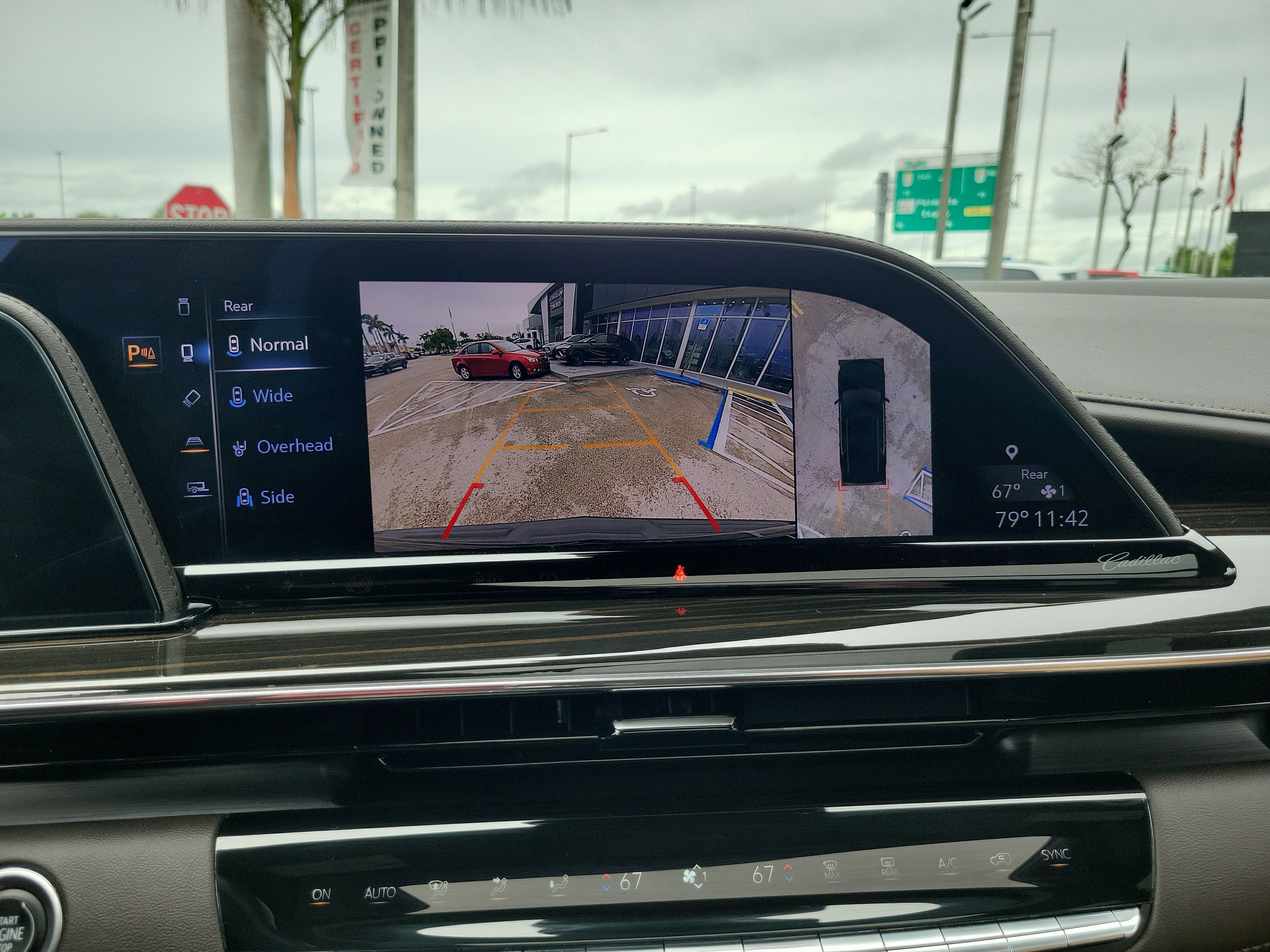 2023 Cadillac Escalade 4WD Premium Luxury