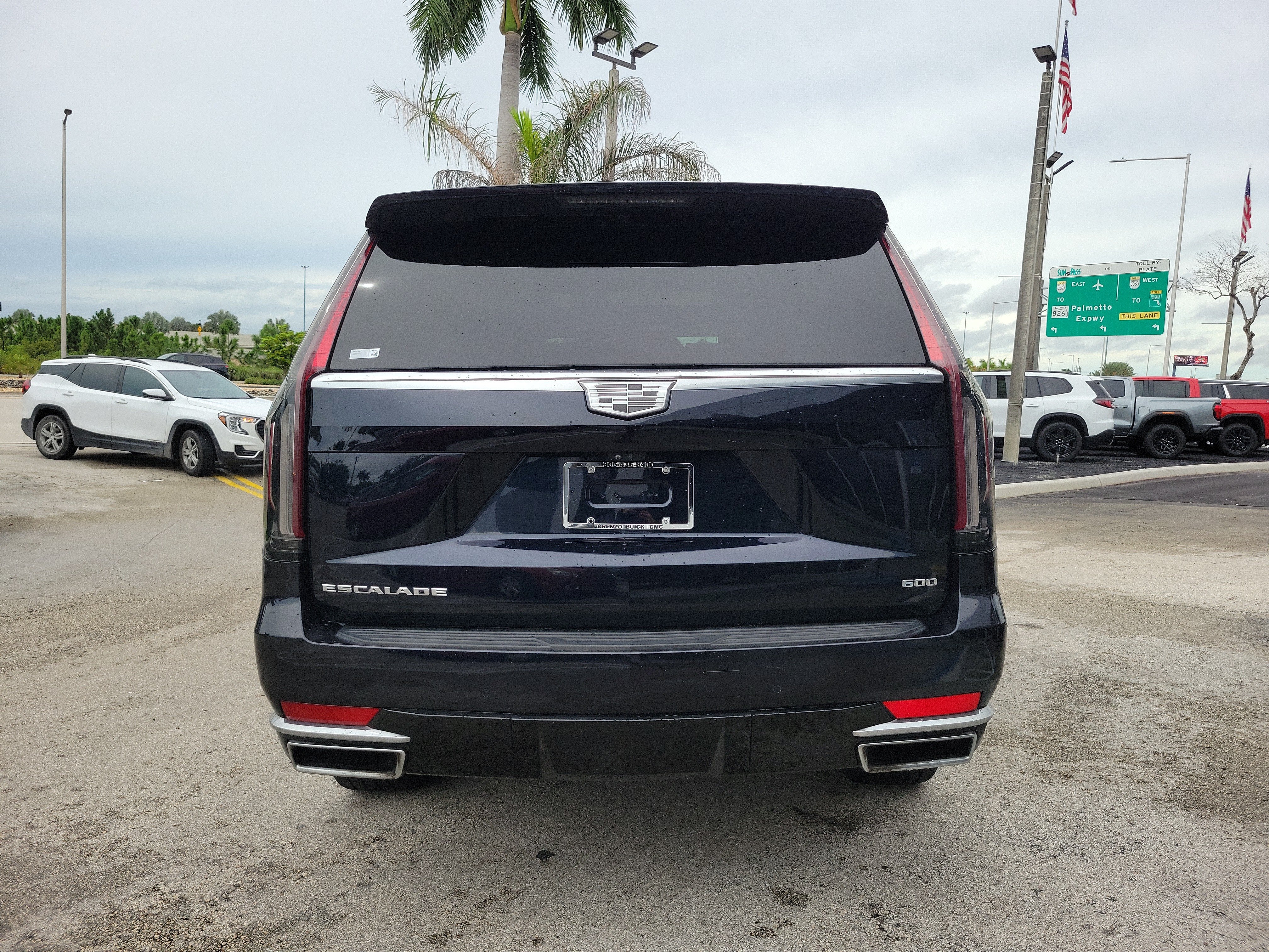 2023 Cadillac Escalade 4WD Premium Luxury