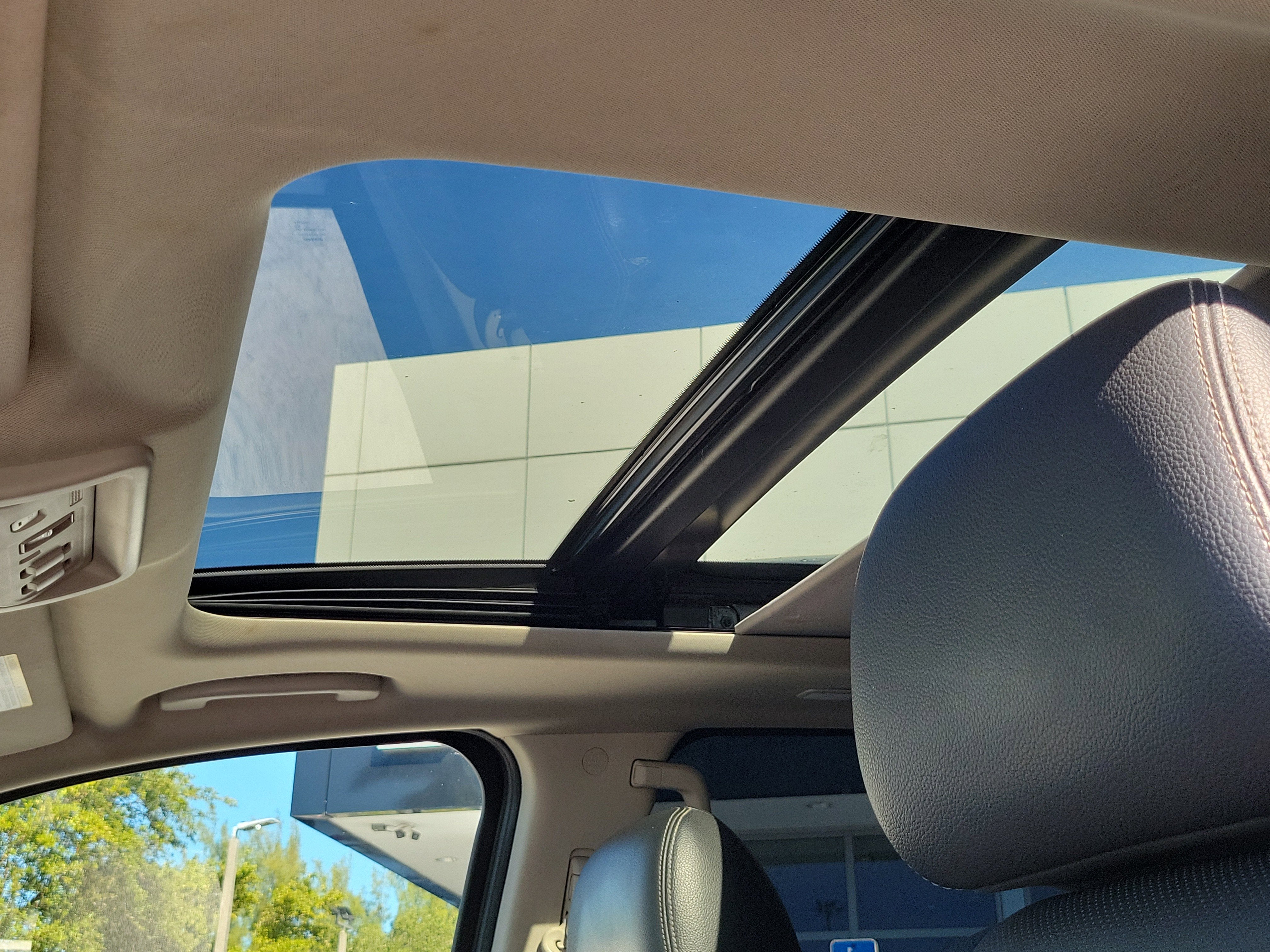 2020 Nissan Titan SL