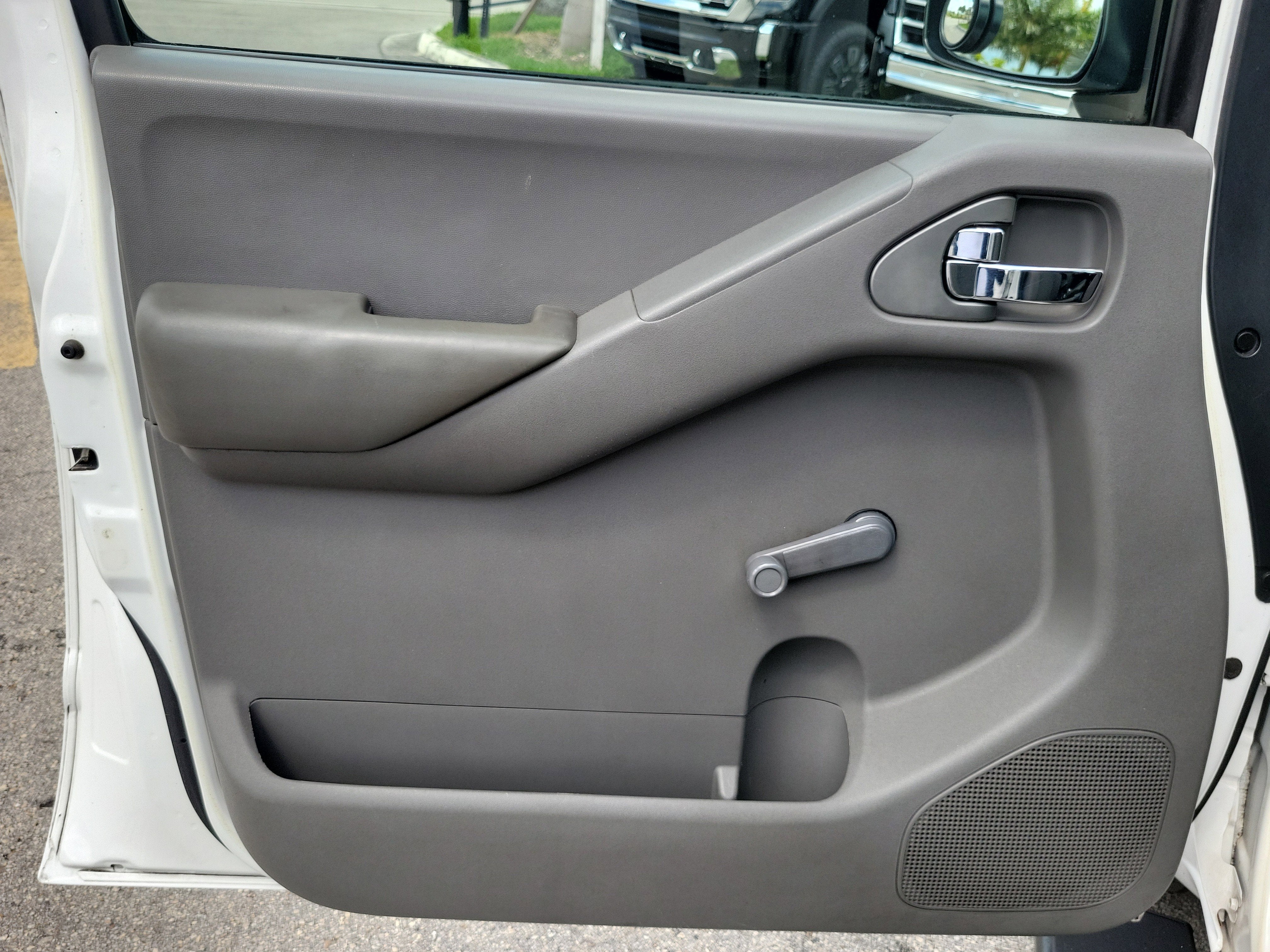 2012 Nissan Frontier S