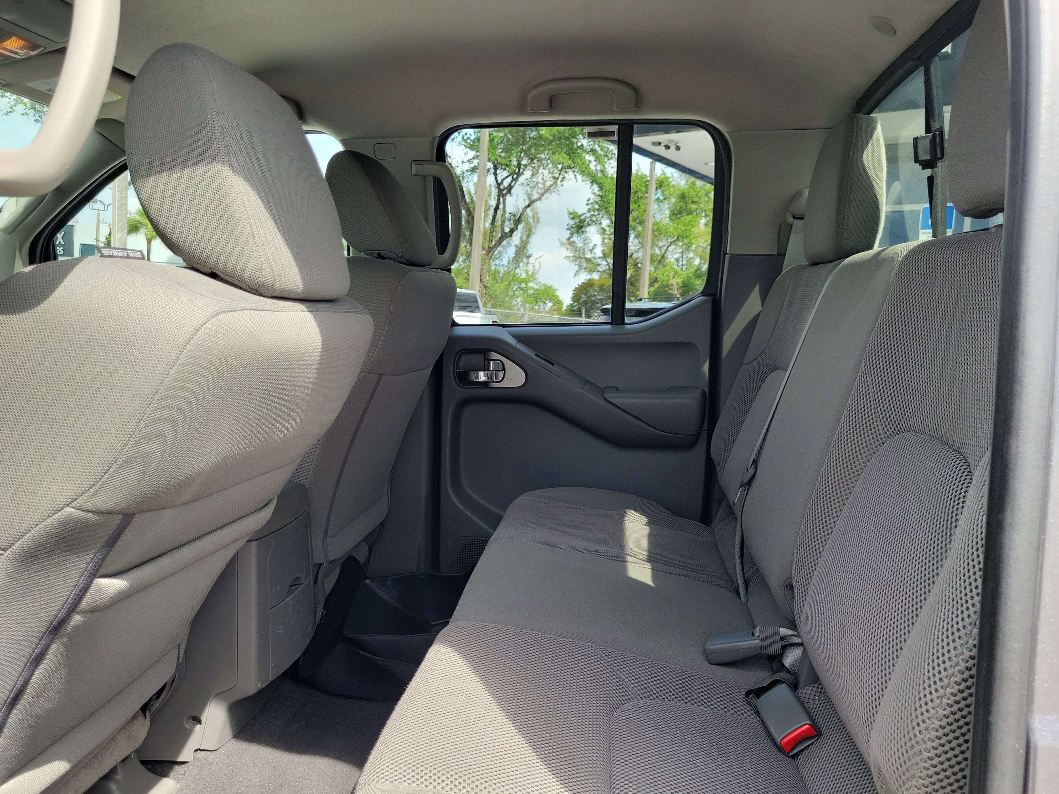 2020 Nissan Frontier SV