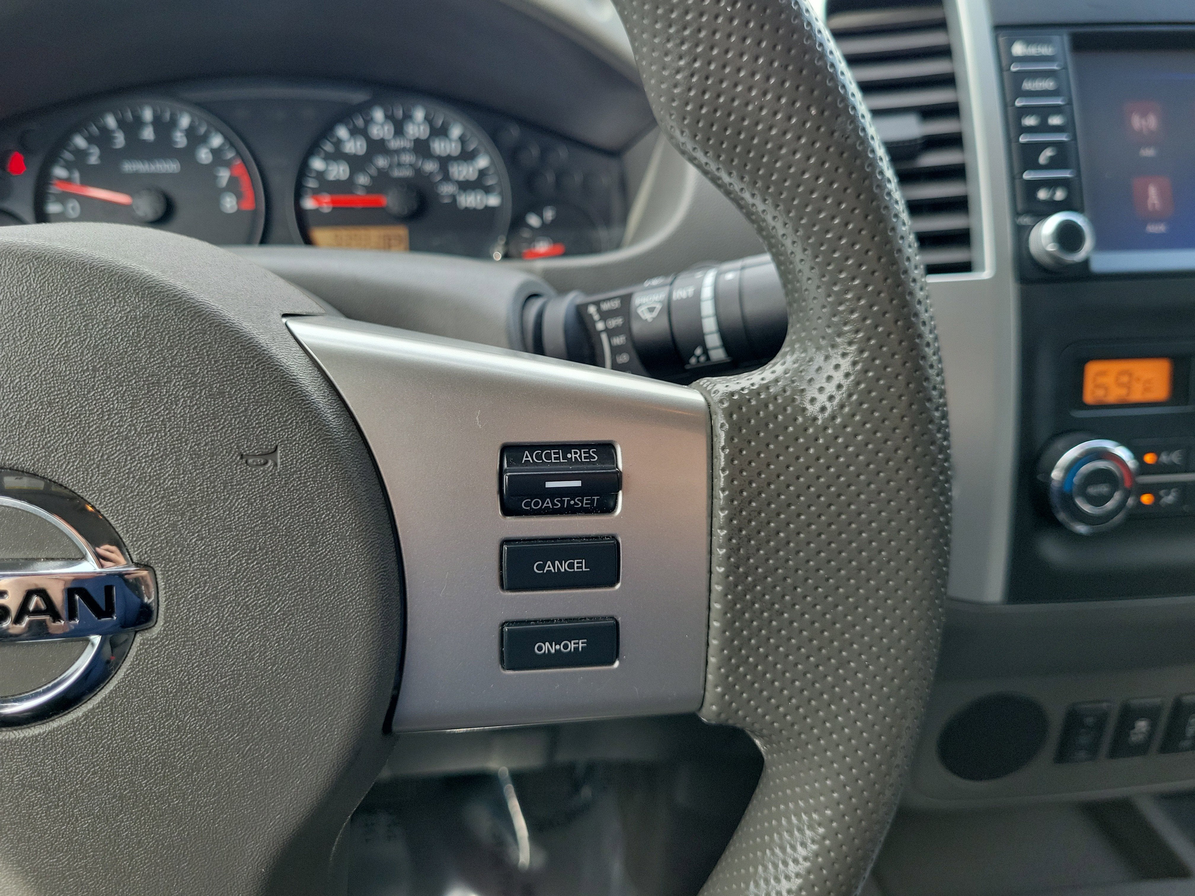 2020 Nissan Frontier SV