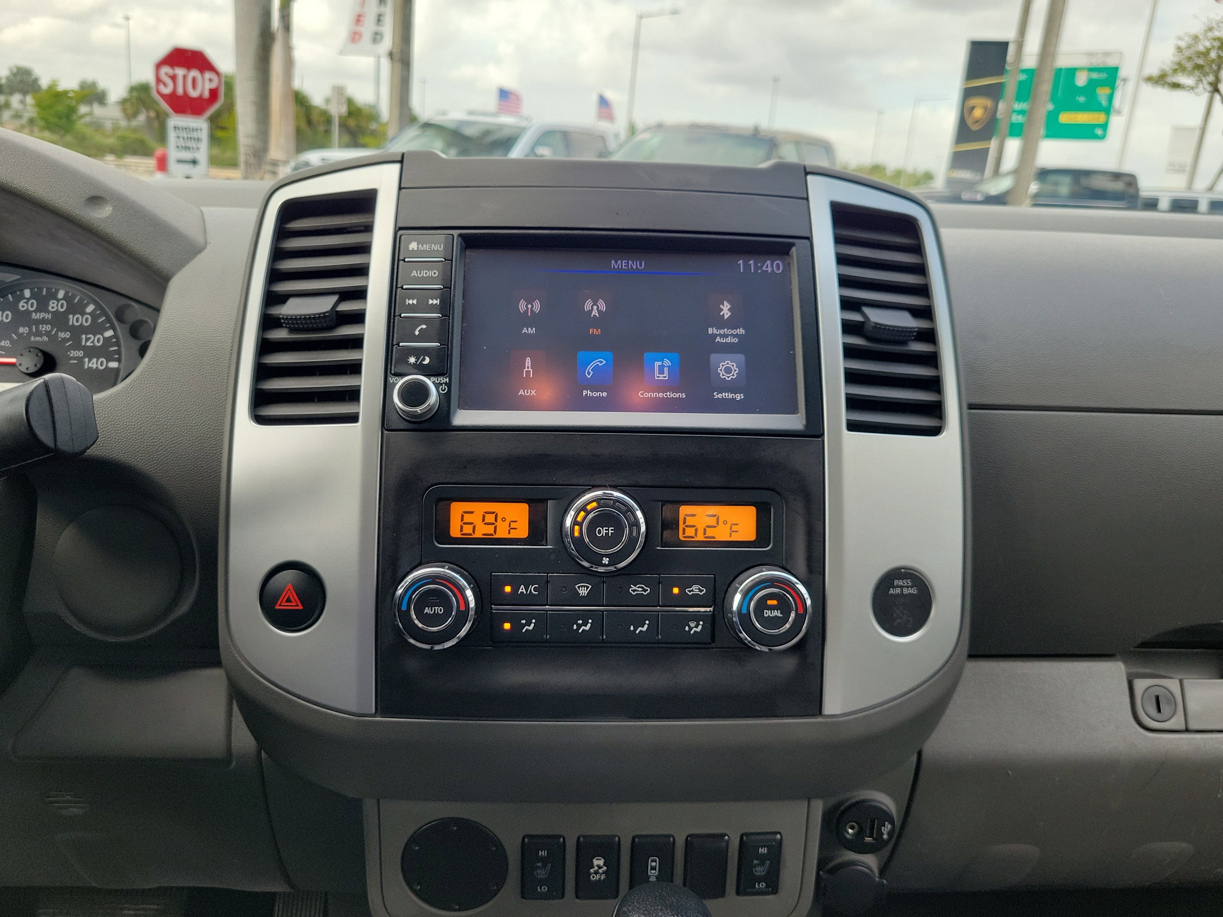 2020 Nissan Frontier SV