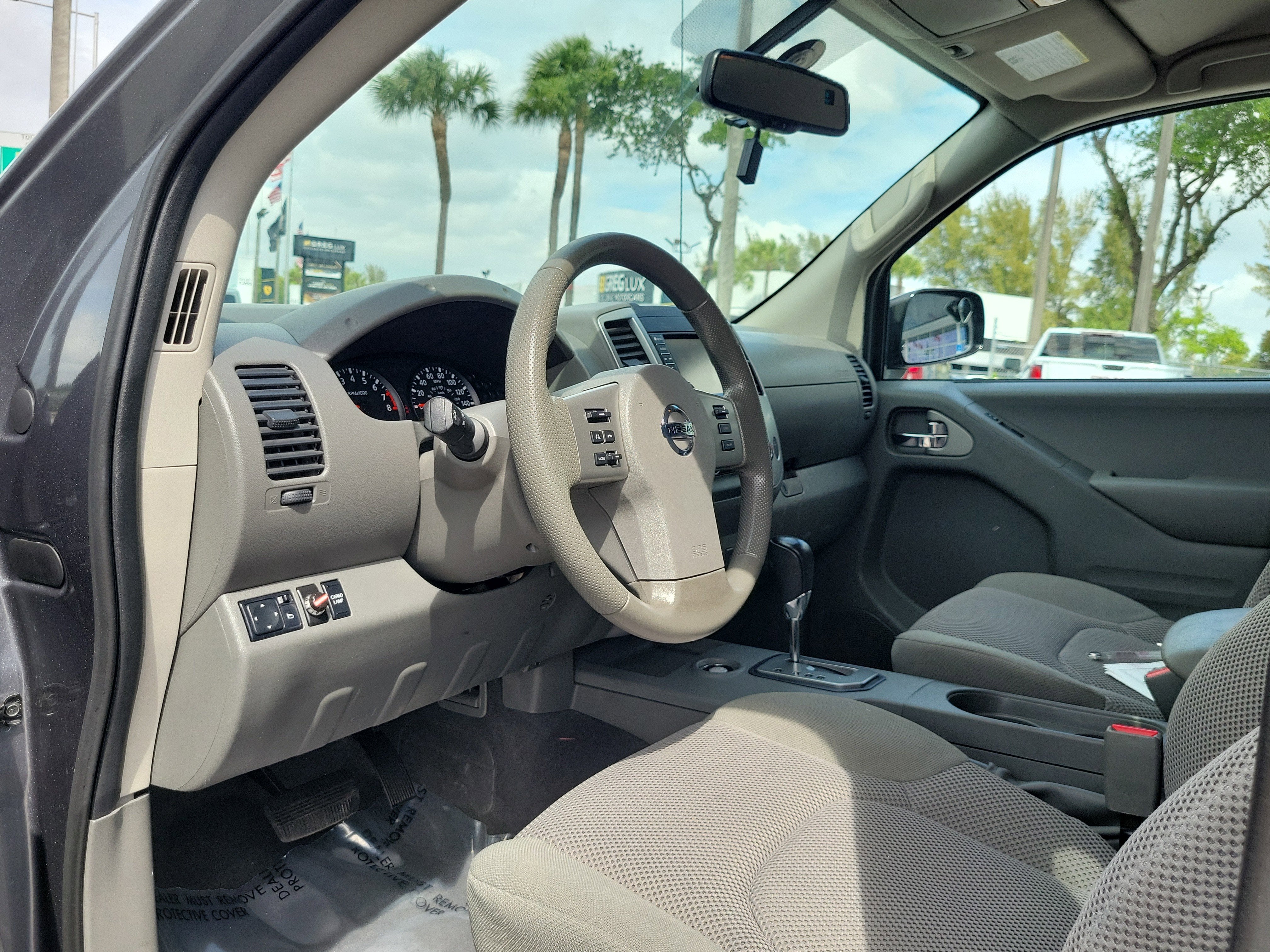 2020 Nissan Frontier SV