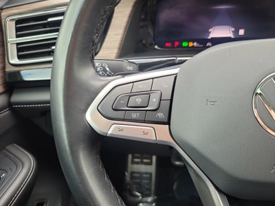 2025 Volkswagen Atlas 2.0T SEL Premium R-Line
