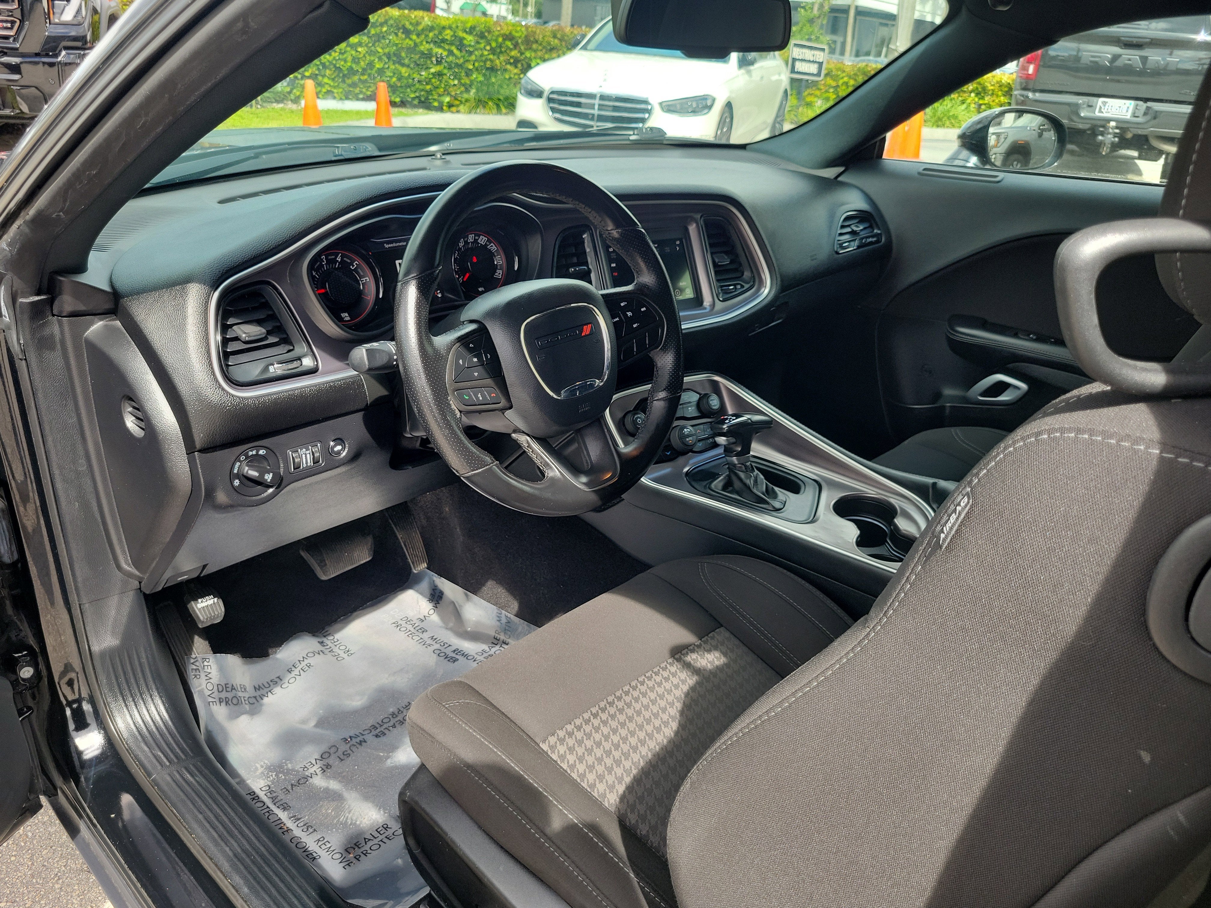 2020 Dodge Challenger SXT