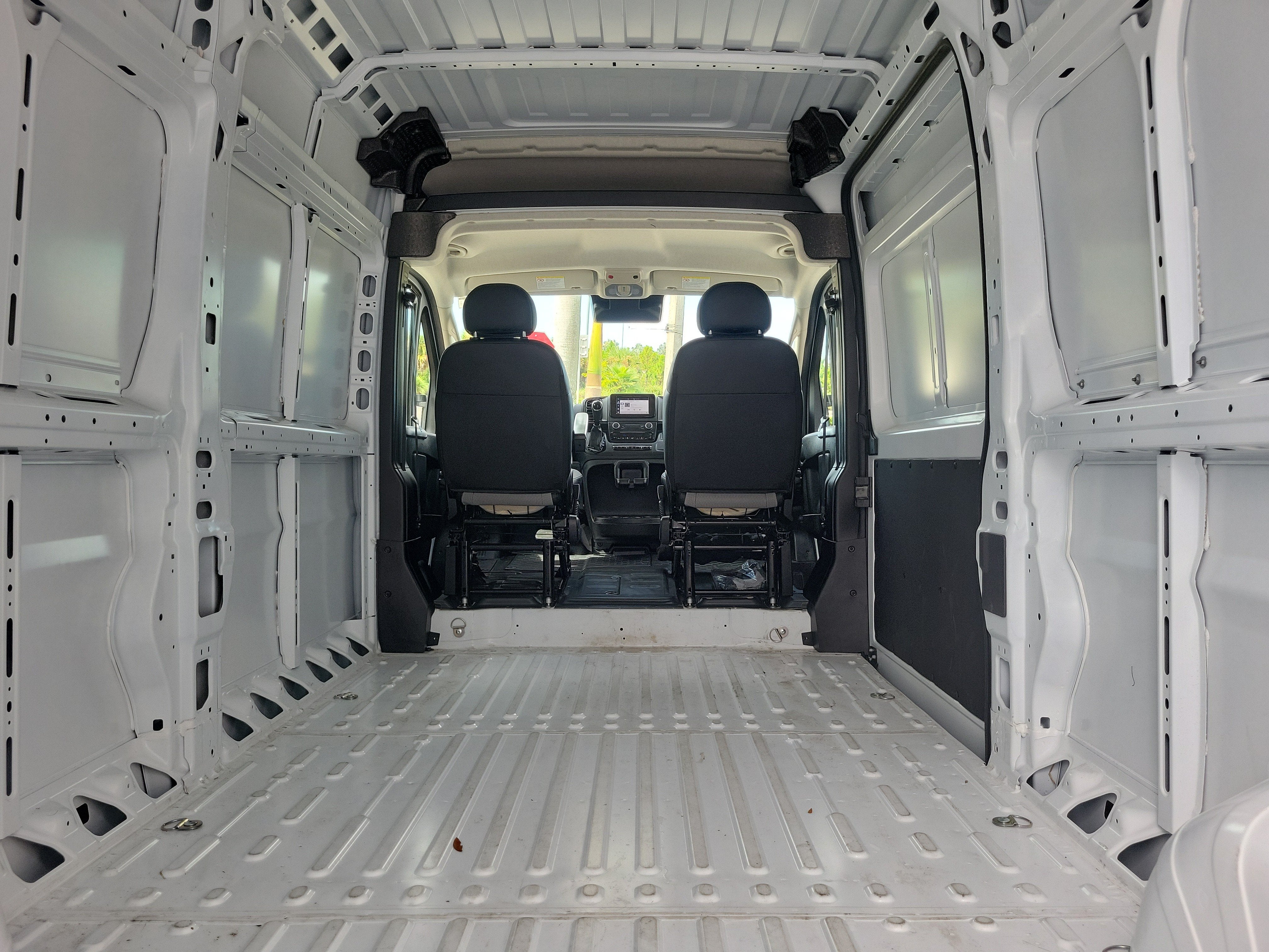 2026 RAM ProMaster Cargo Van Tradesman