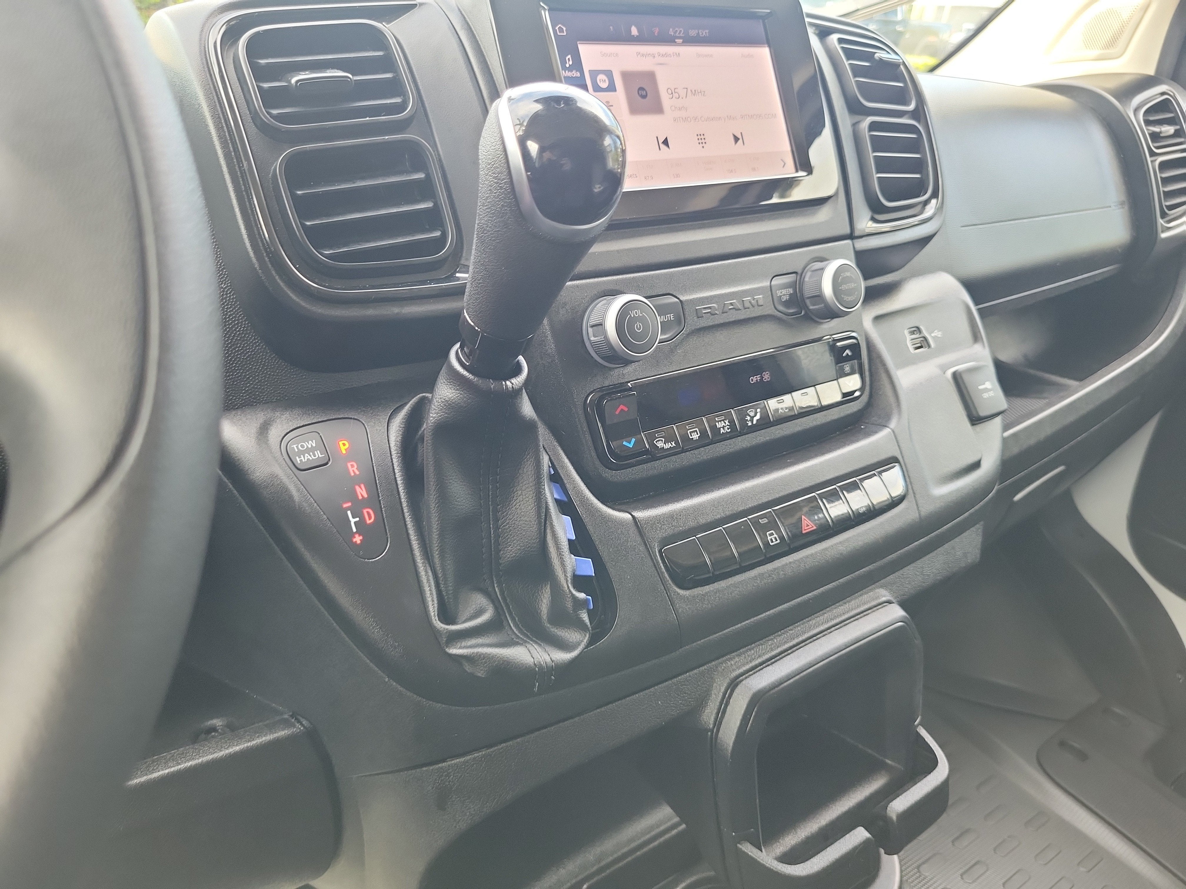 2026 RAM ProMaster Cargo Van Tradesman