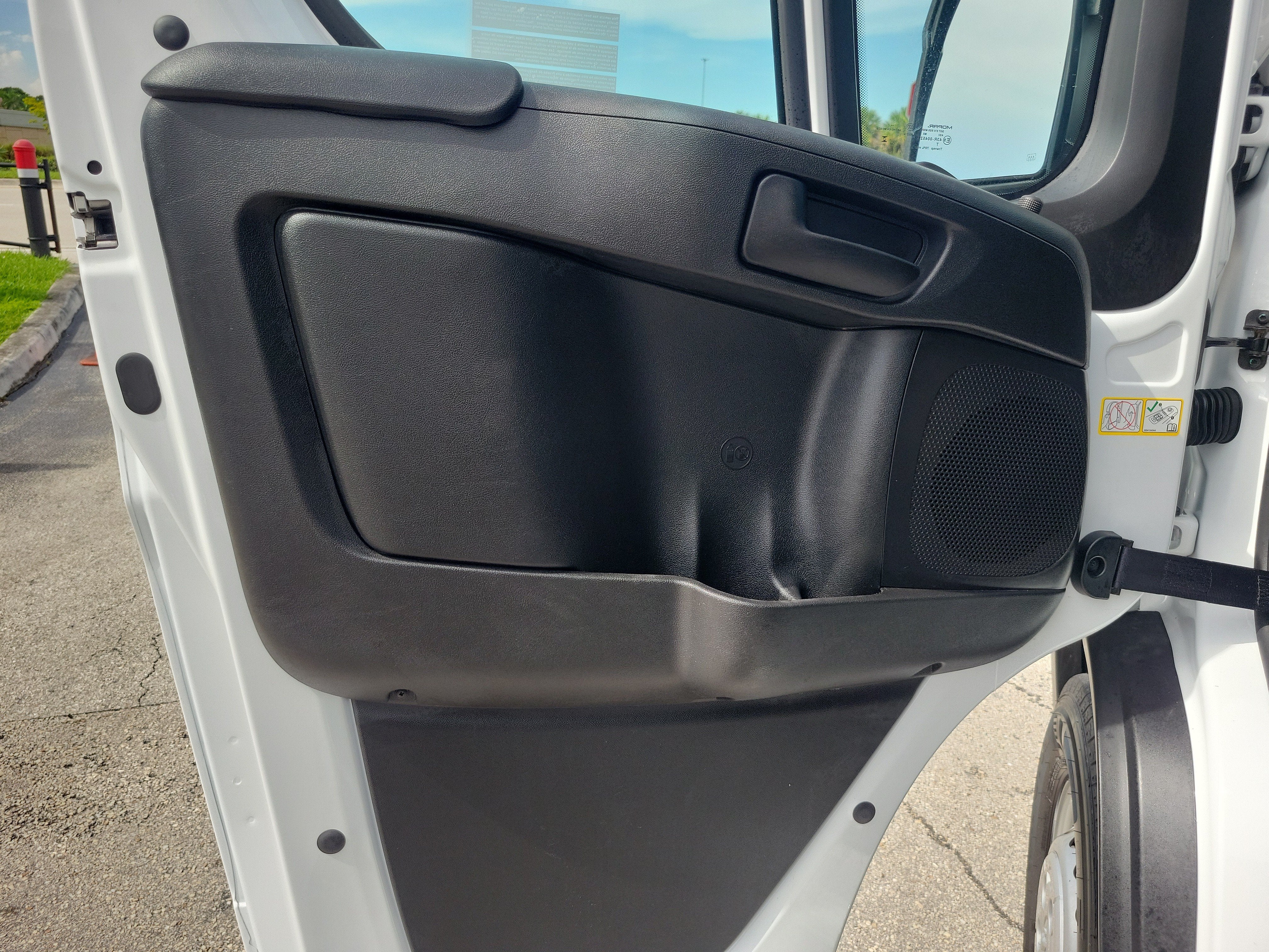 2026 RAM ProMaster Cargo Van Tradesman