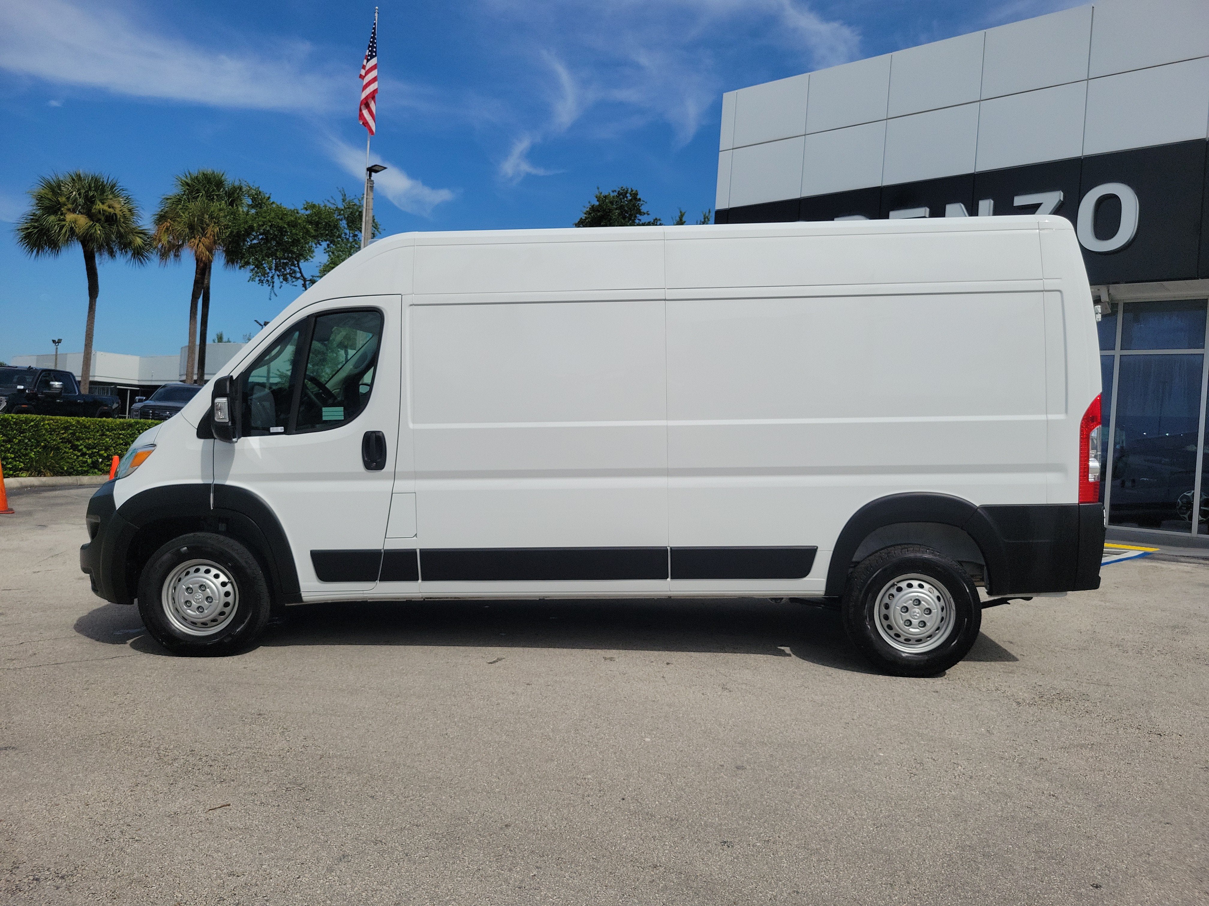 2026 RAM ProMaster Cargo Van Tradesman
