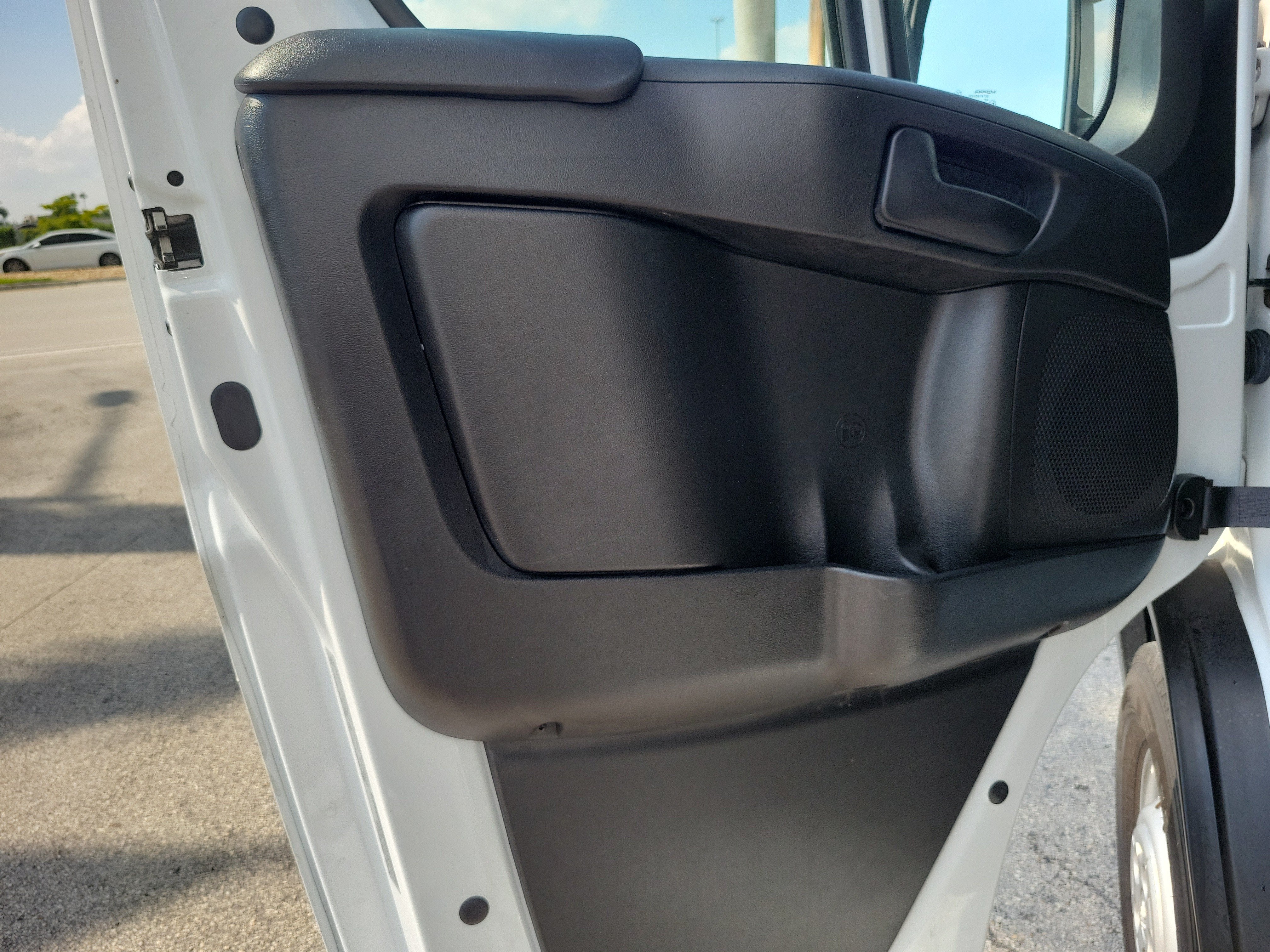 2025 RAM ProMaster Cargo Van Tradesman