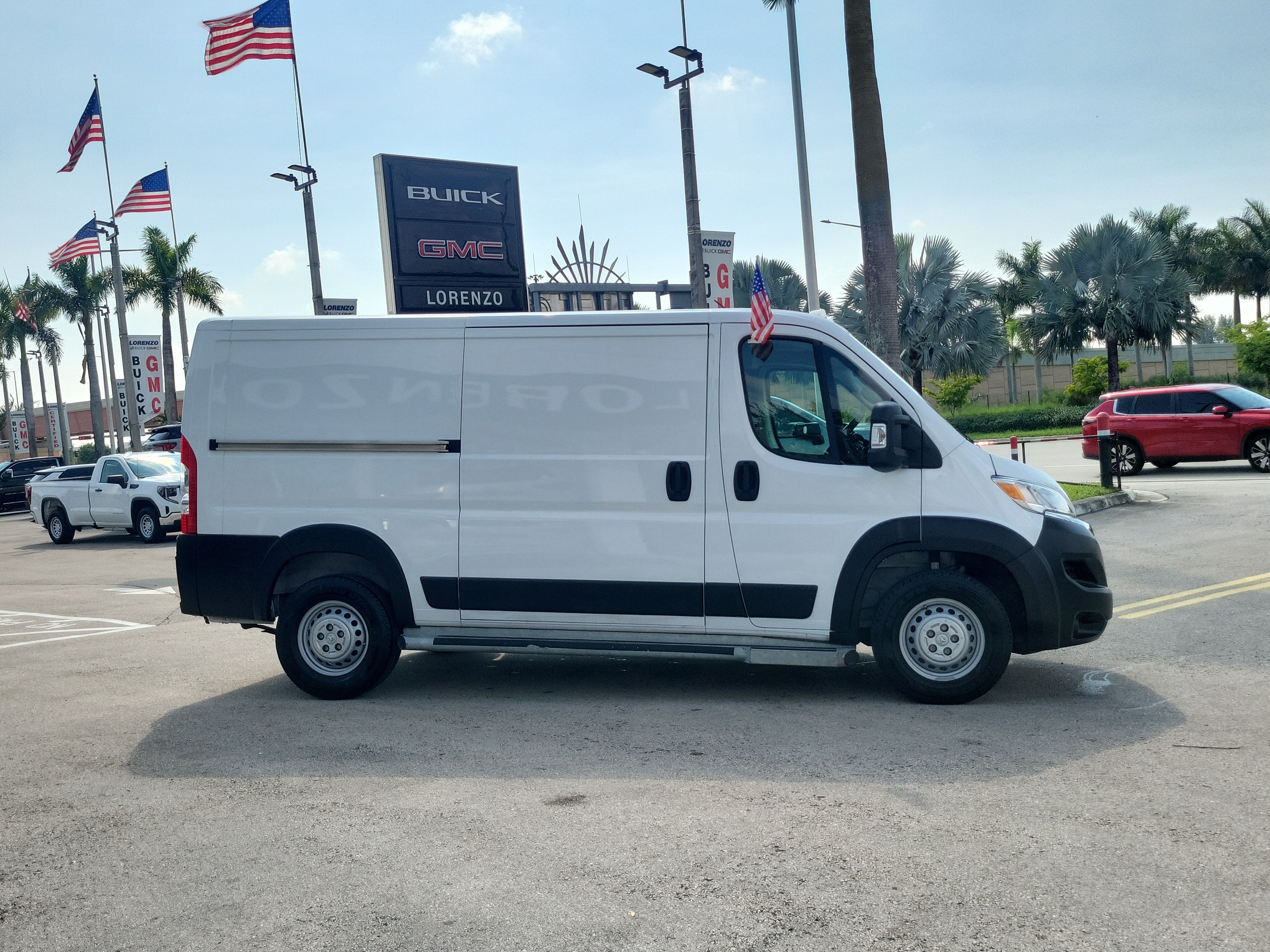 2025 RAM ProMaster Cargo Van Tradesman