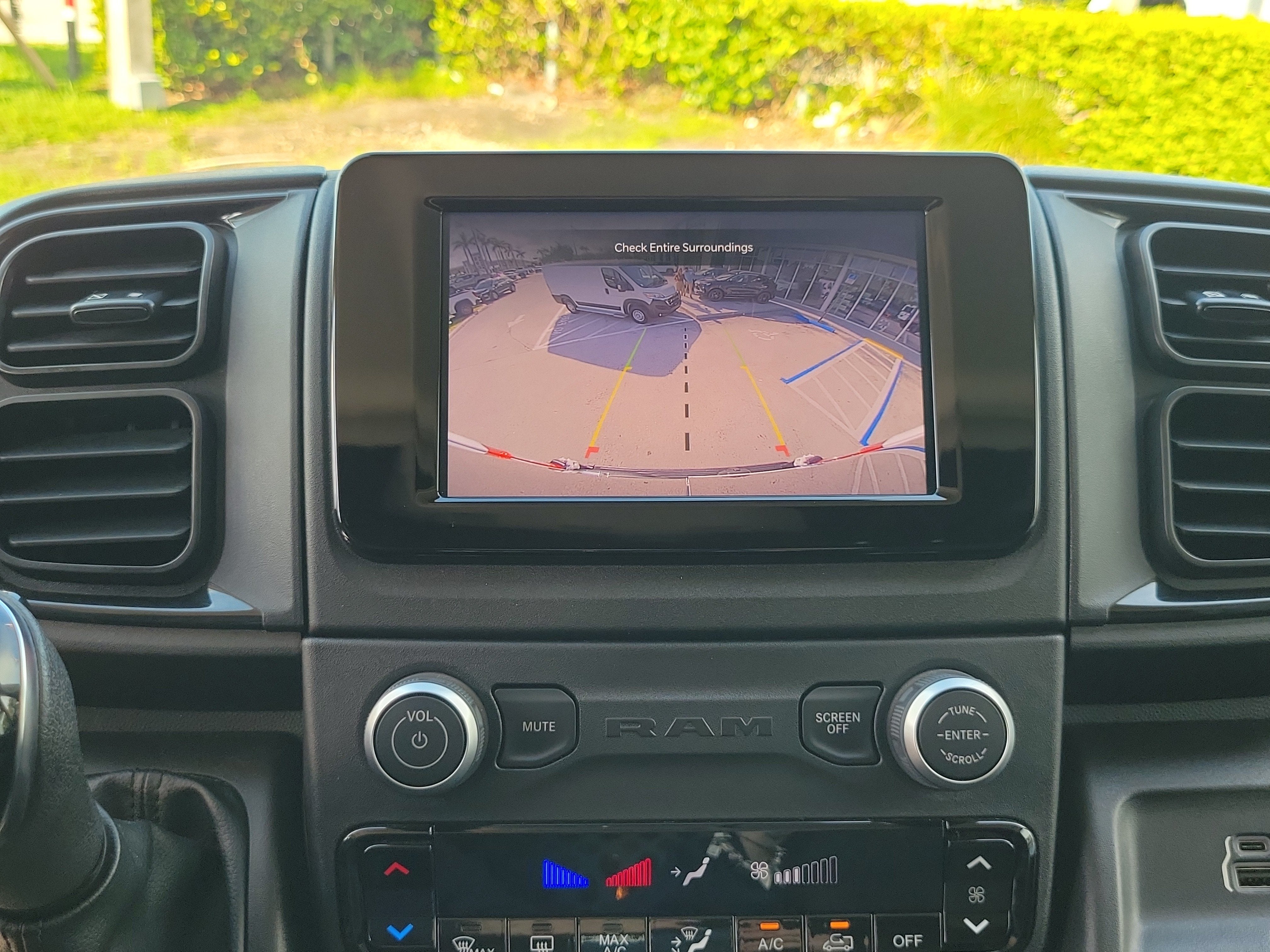 2025 RAM ProMaster Cargo Van Tradesman