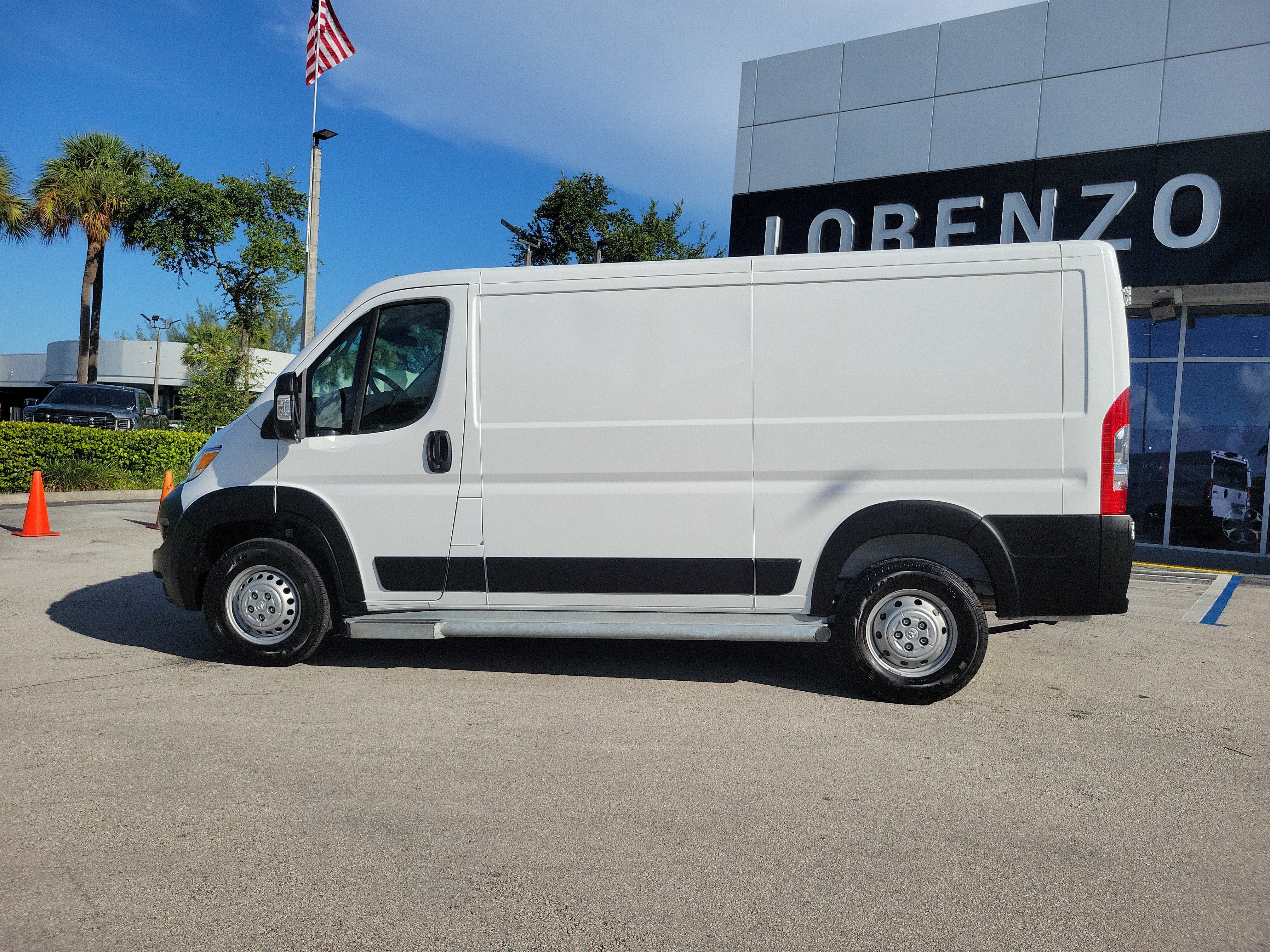 2025 RAM ProMaster Cargo Van Tradesman