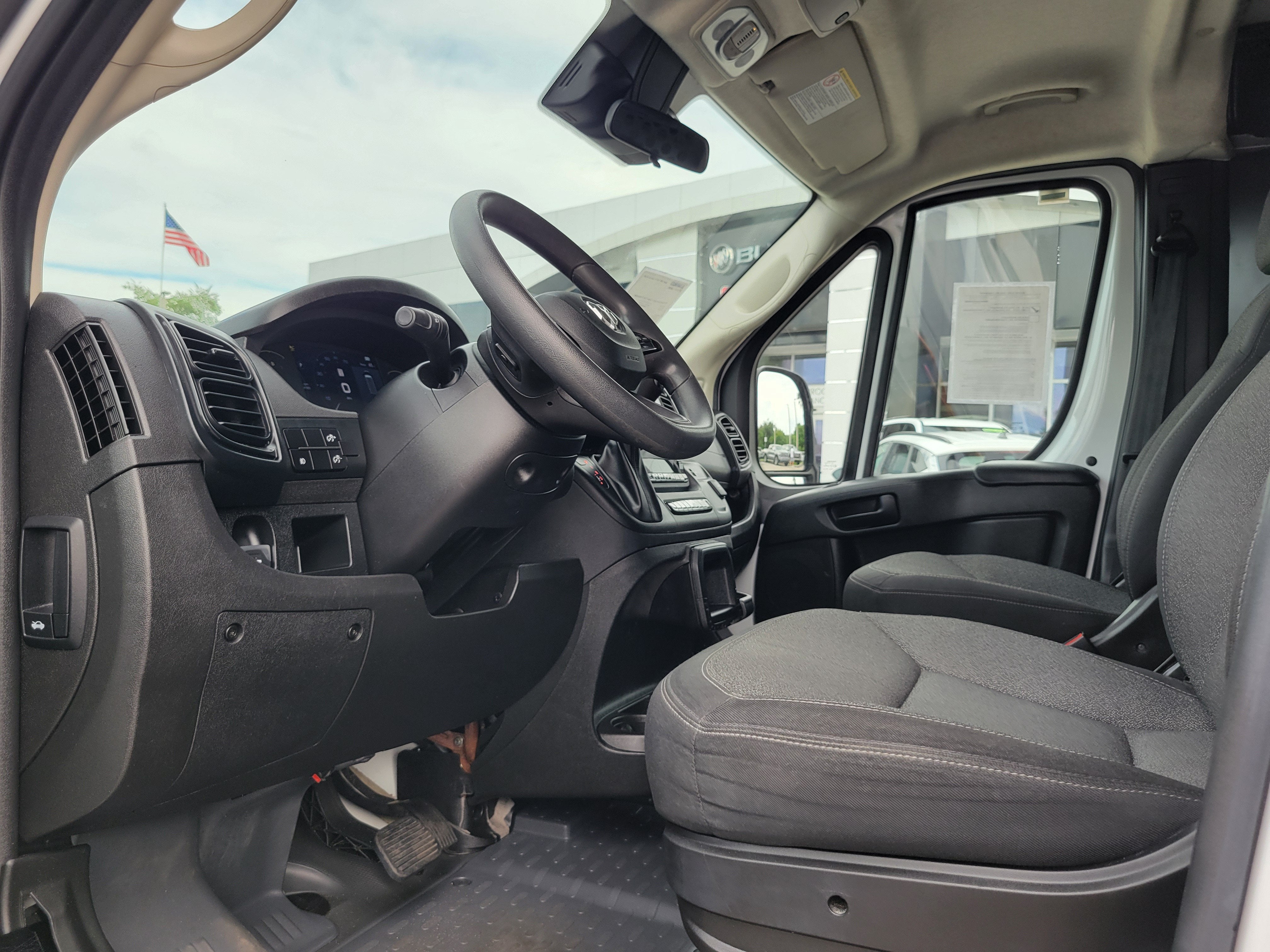 2025 RAM ProMaster Cargo Van Tradesman