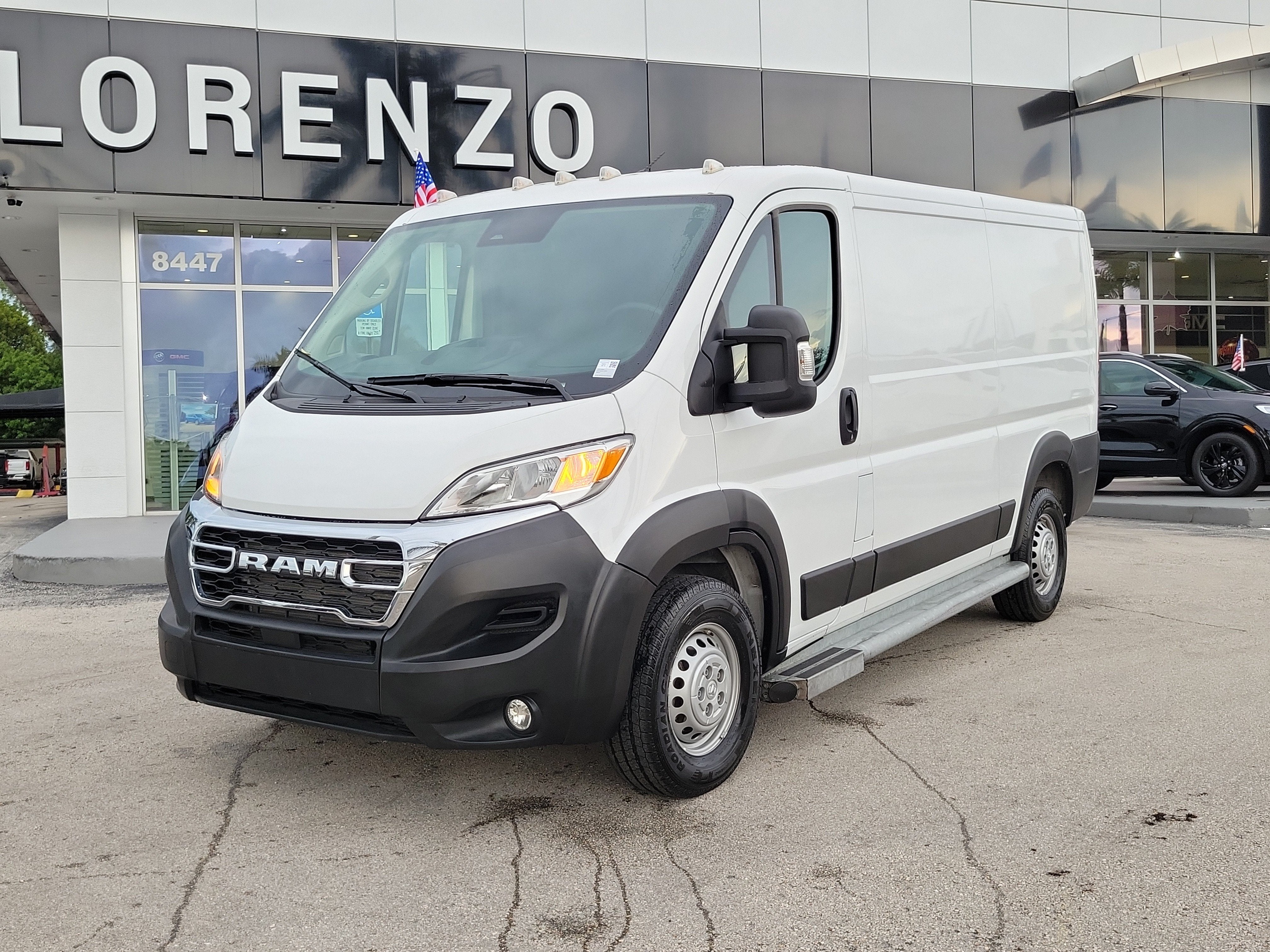 2025 RAM ProMaster Cargo Van Tradesman