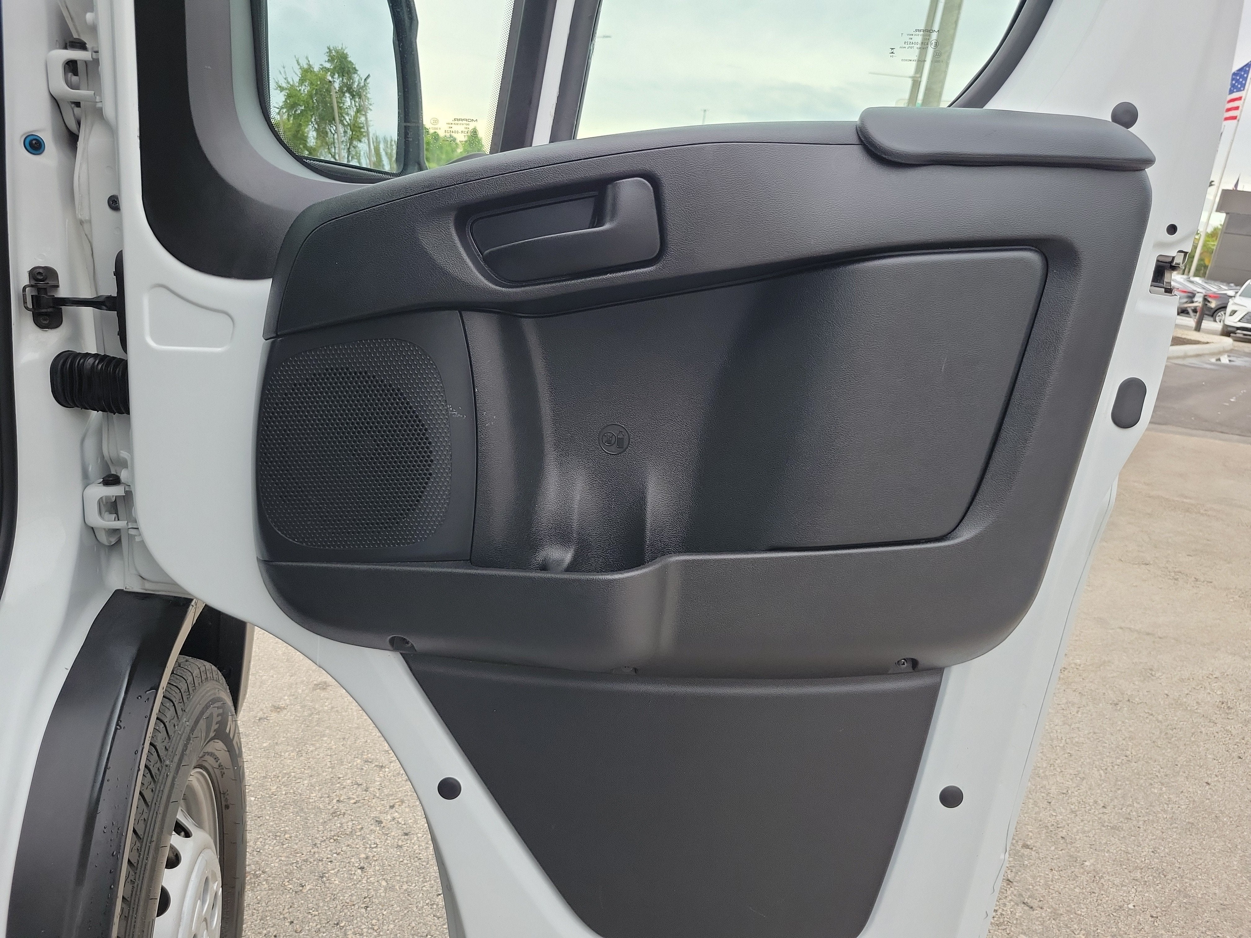 2025 RAM ProMaster Cargo Van Tradesman