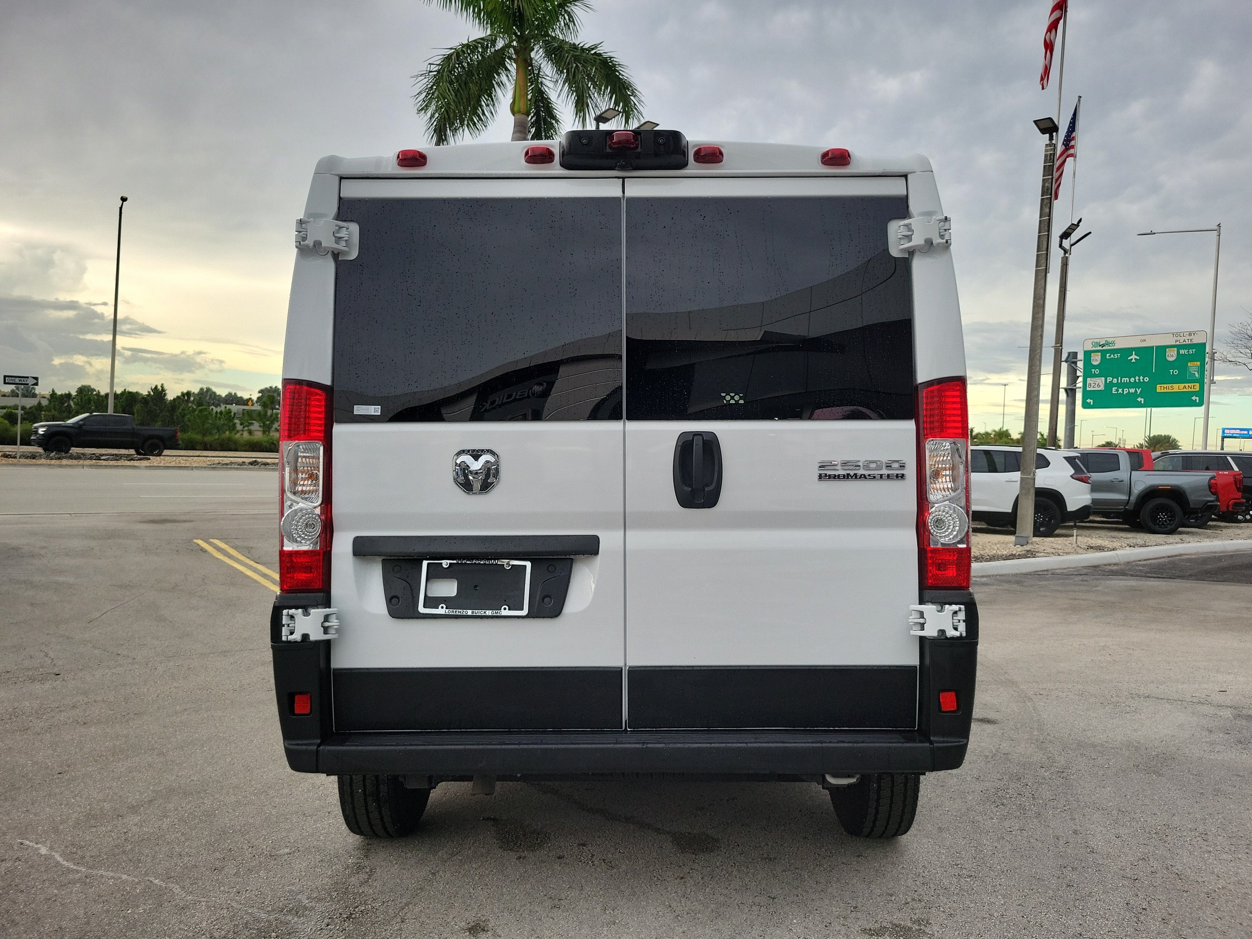 2025 RAM ProMaster Cargo Van Tradesman
