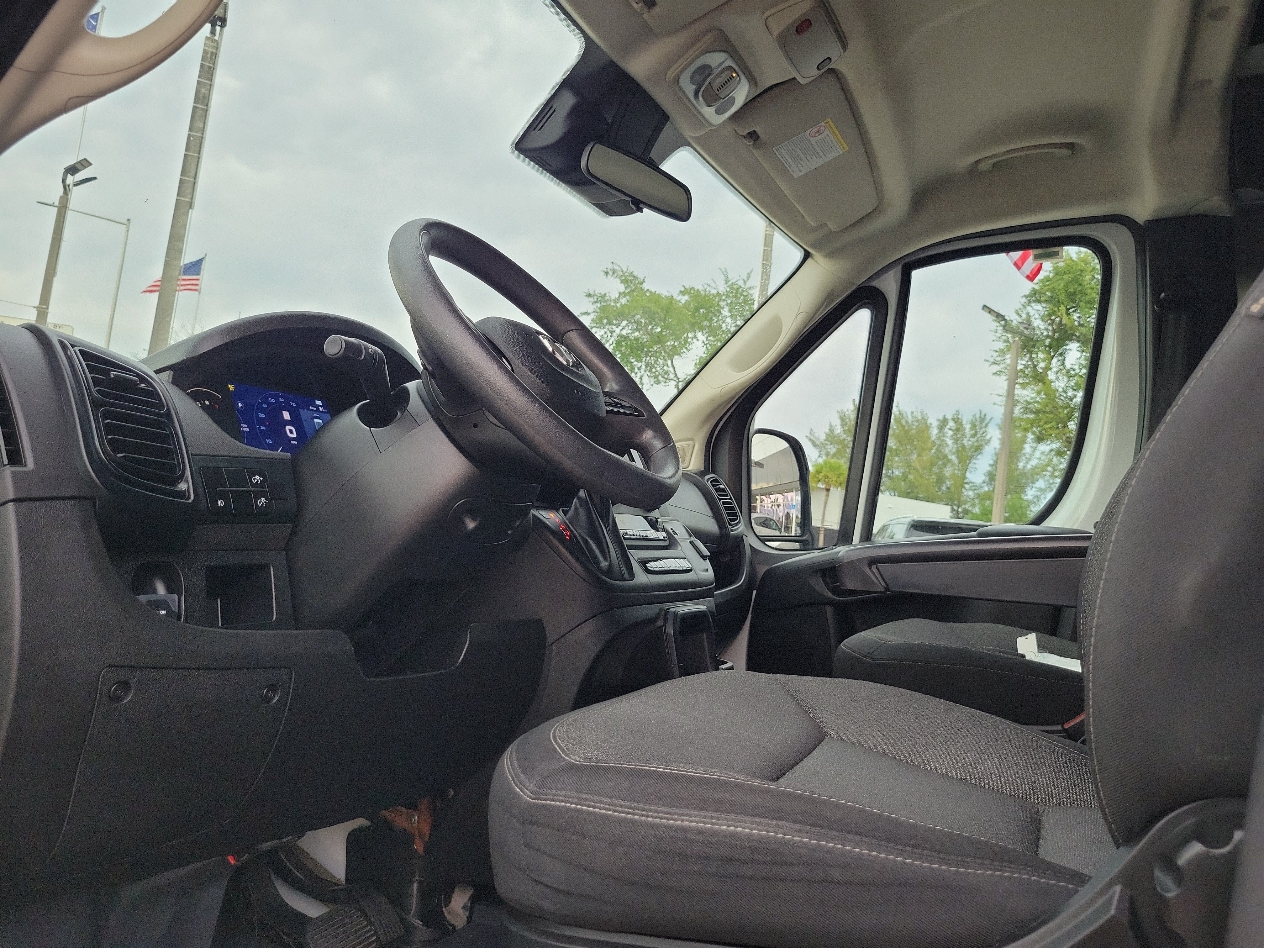 2025 RAM ProMaster Cargo Van Tradesman