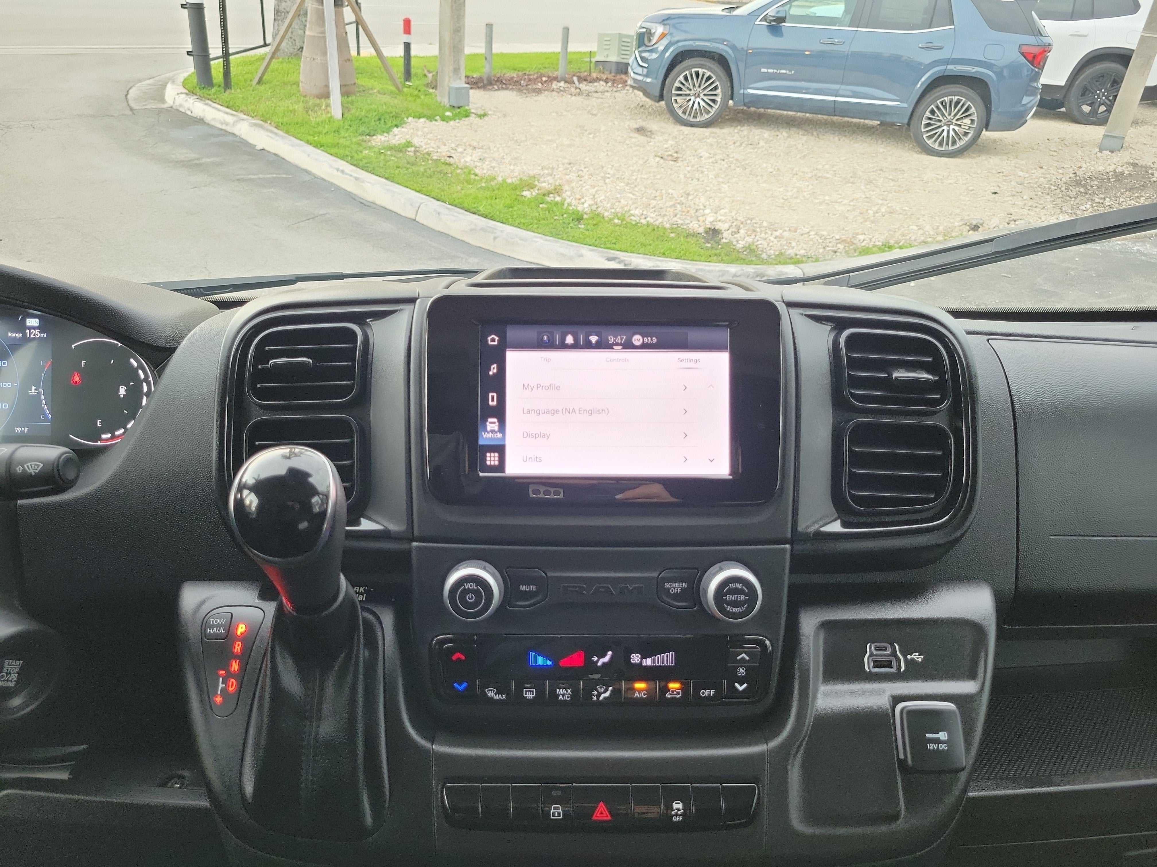 2025 RAM ProMaster Cargo Van Tradesman